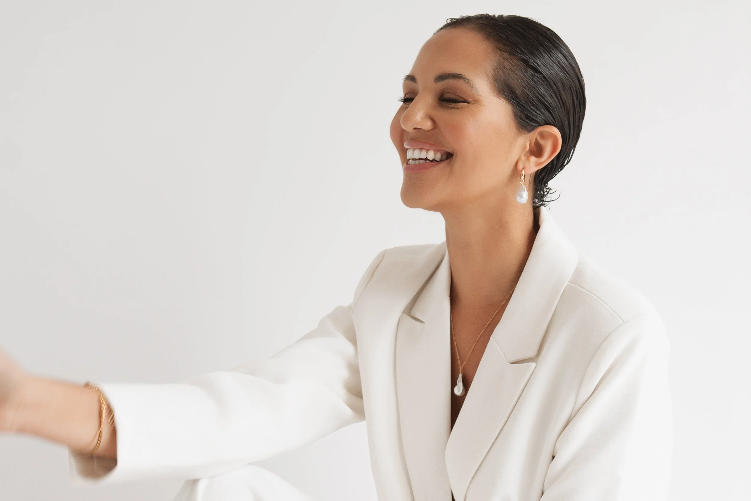 Spring Whites &amp; Baroque Pearls - Styled Studio Session With Rosie Fawehimi