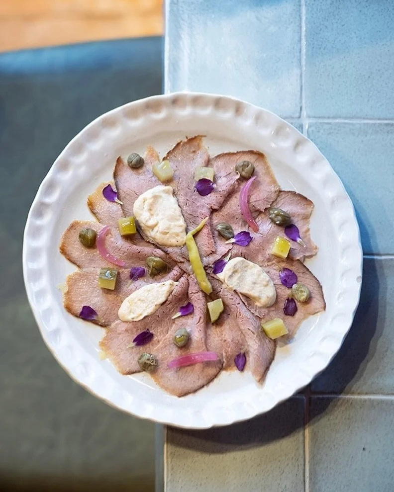Vitello tonnato. 
Cl&agrave;ssics que no passen de moda.
