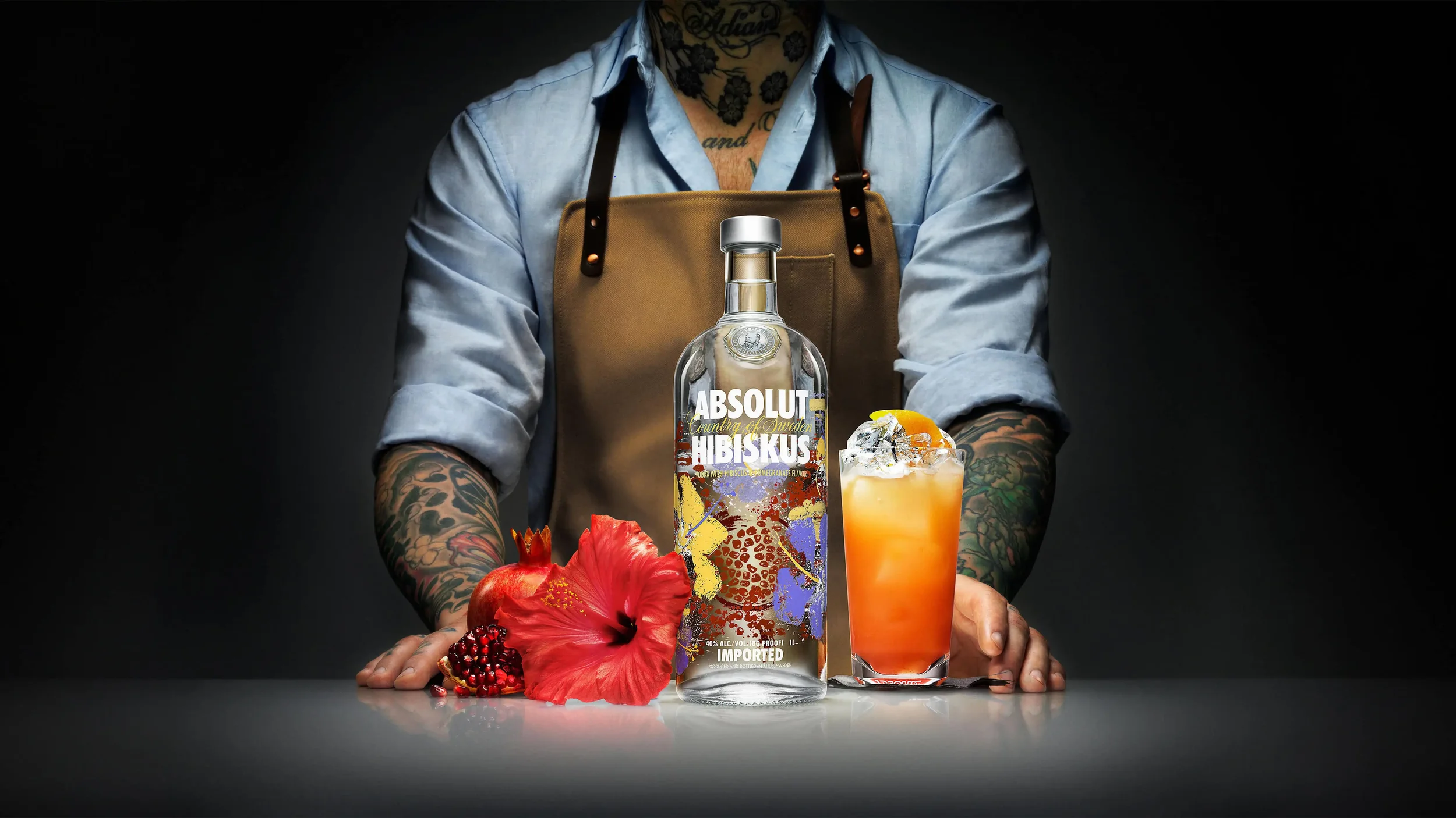Hibiskus_male_bartender.webp