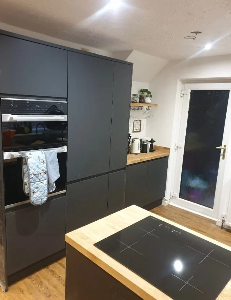 PHOTO-2025-11-18-08-09-54 3.jpg