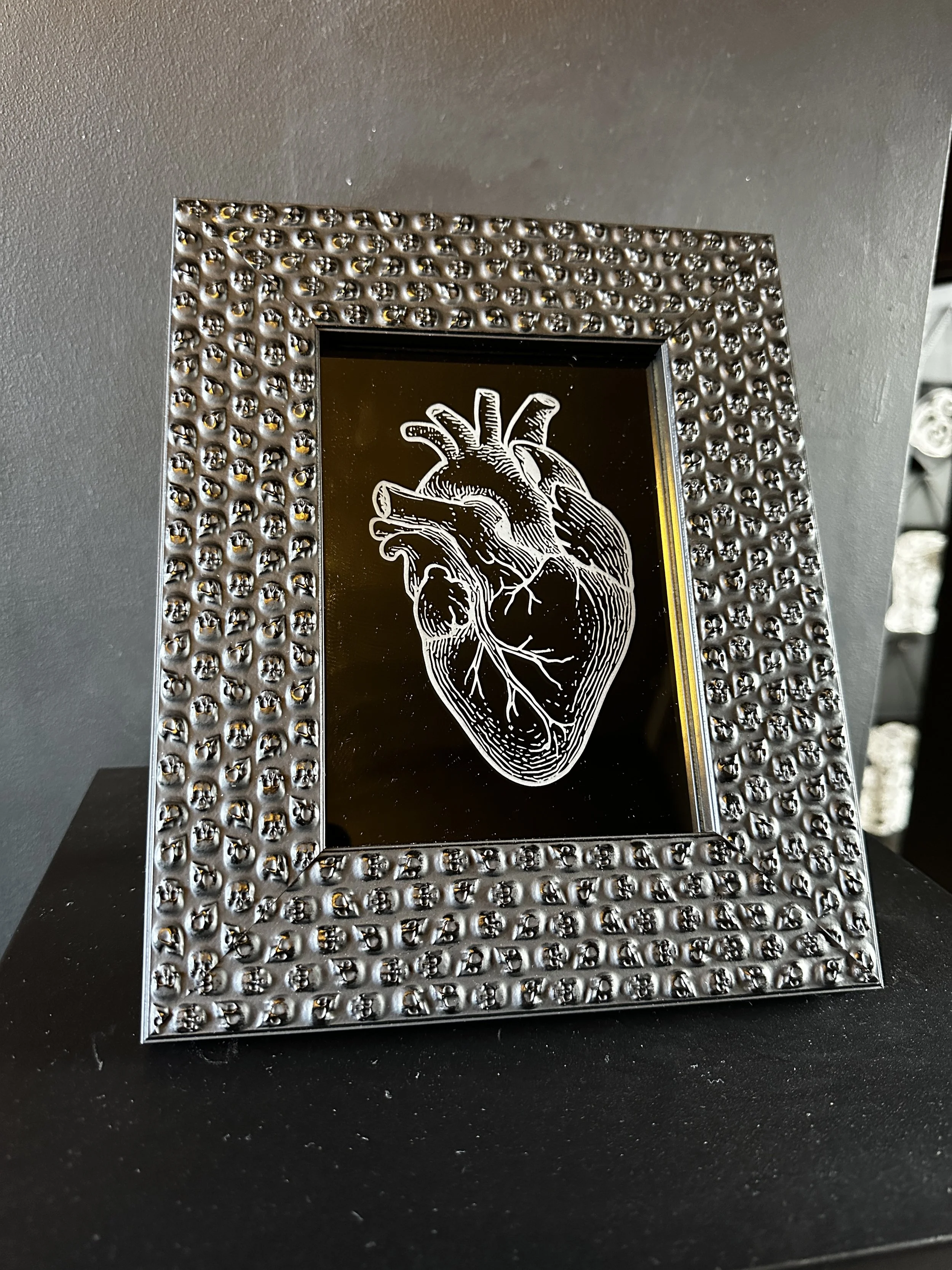 Skull Frame Mirror with a Anatomical Heart