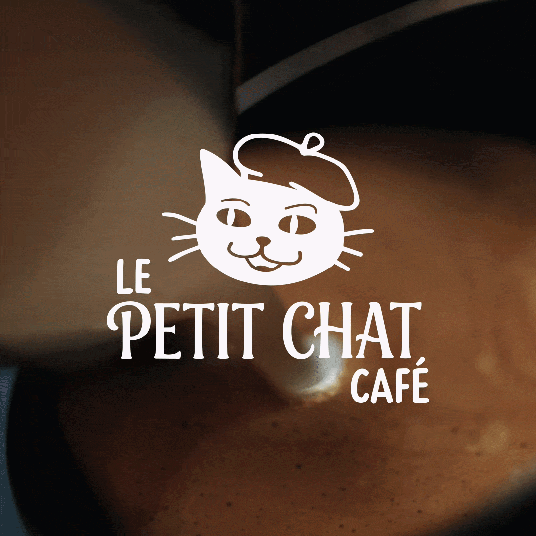 Le Petit Chat Café