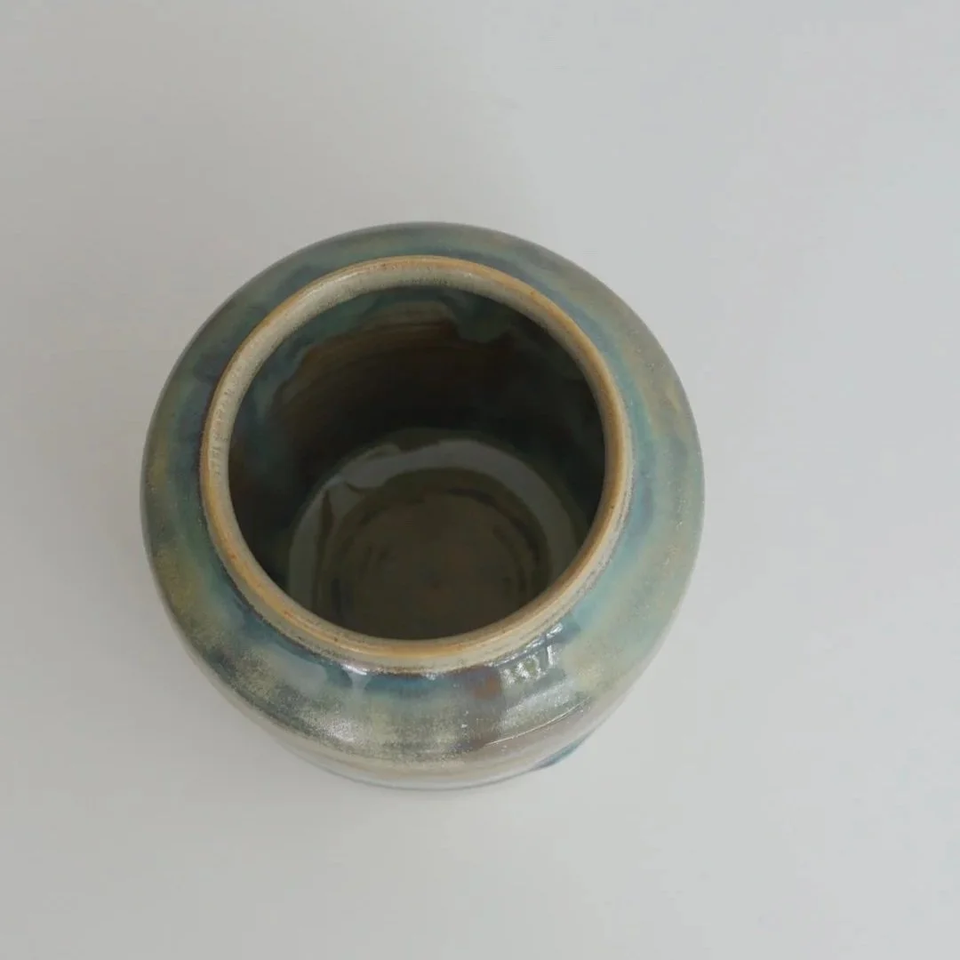 arthur_bud_vase_top.jpg