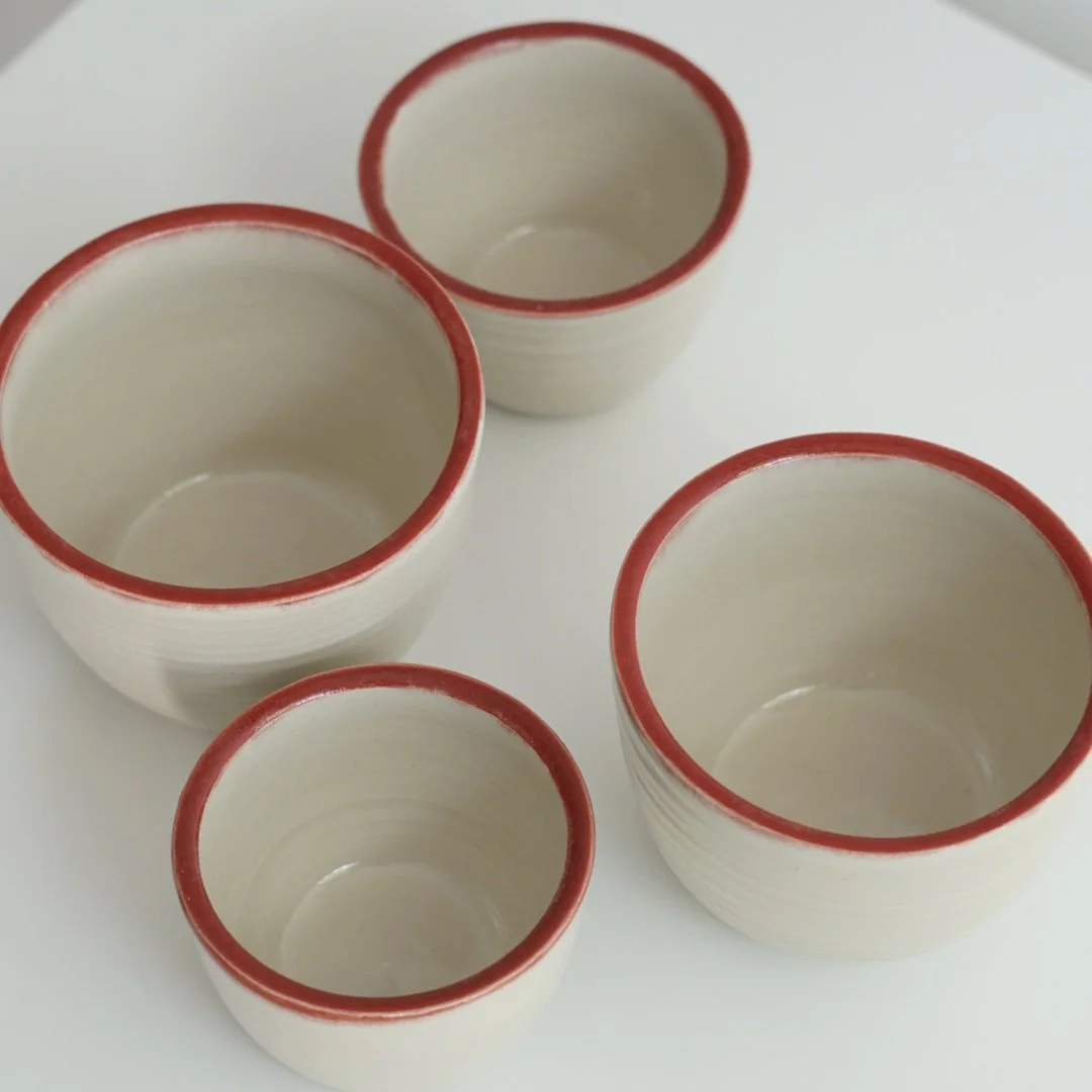 bisous_cappuccino_cup_group.jpg