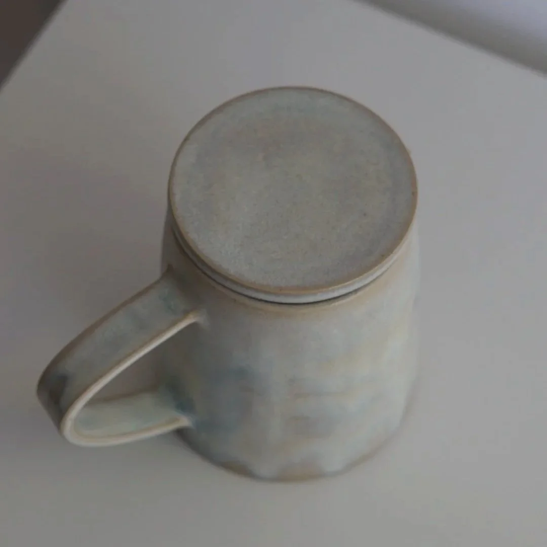 coralie_small_pitcher_top.jpg