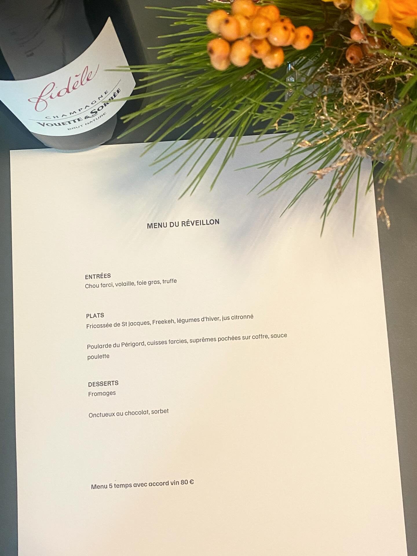 Notre menu sp&eacute;cial pour le soir du r&eacute;veillon !
Pour r&eacute;server votre table : lien en Bio ou en MP

#restauranttoulouse #menureveillon