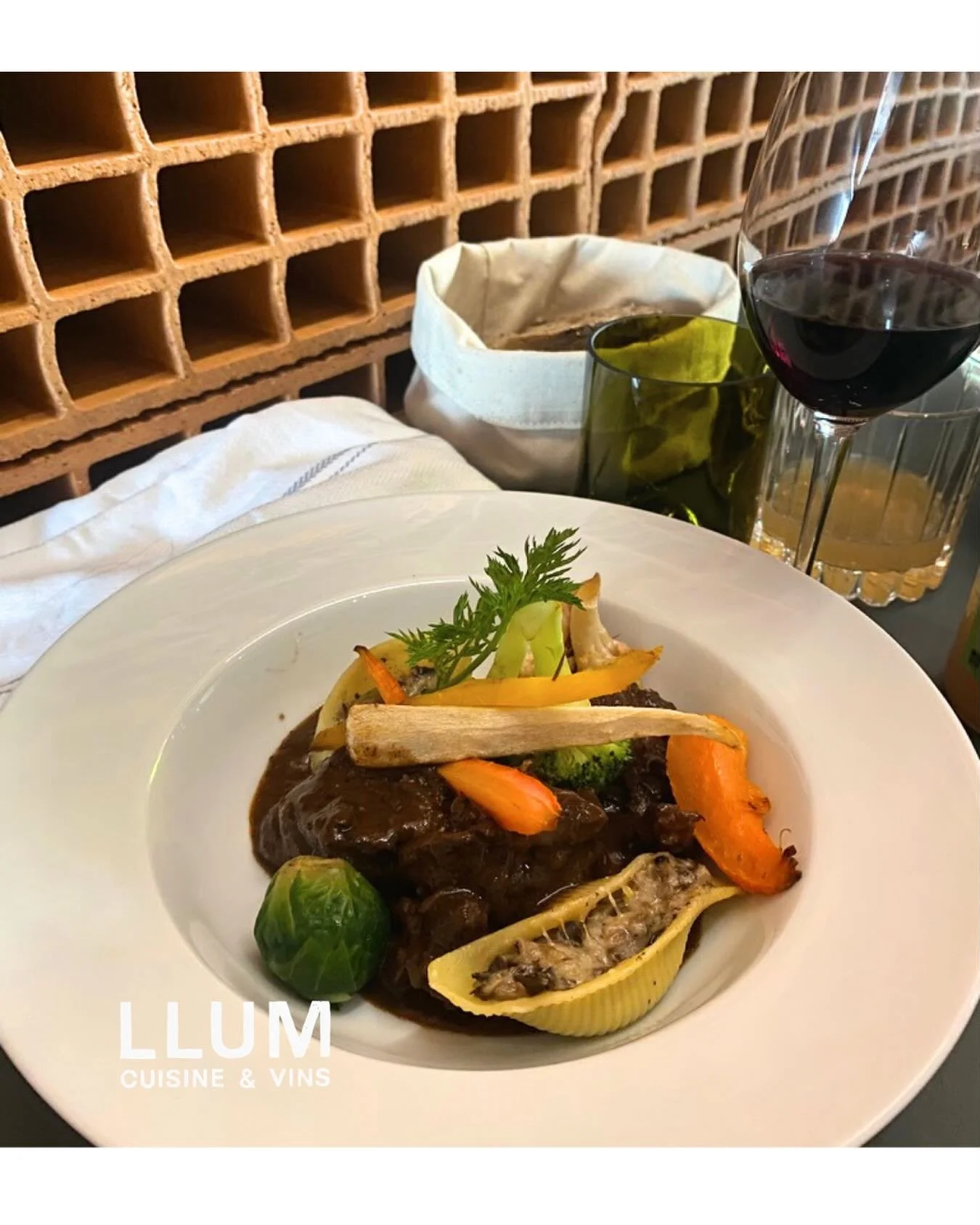 Pensez &agrave; r&eacute;server votre table et attendez-vous r&eacute;galer !