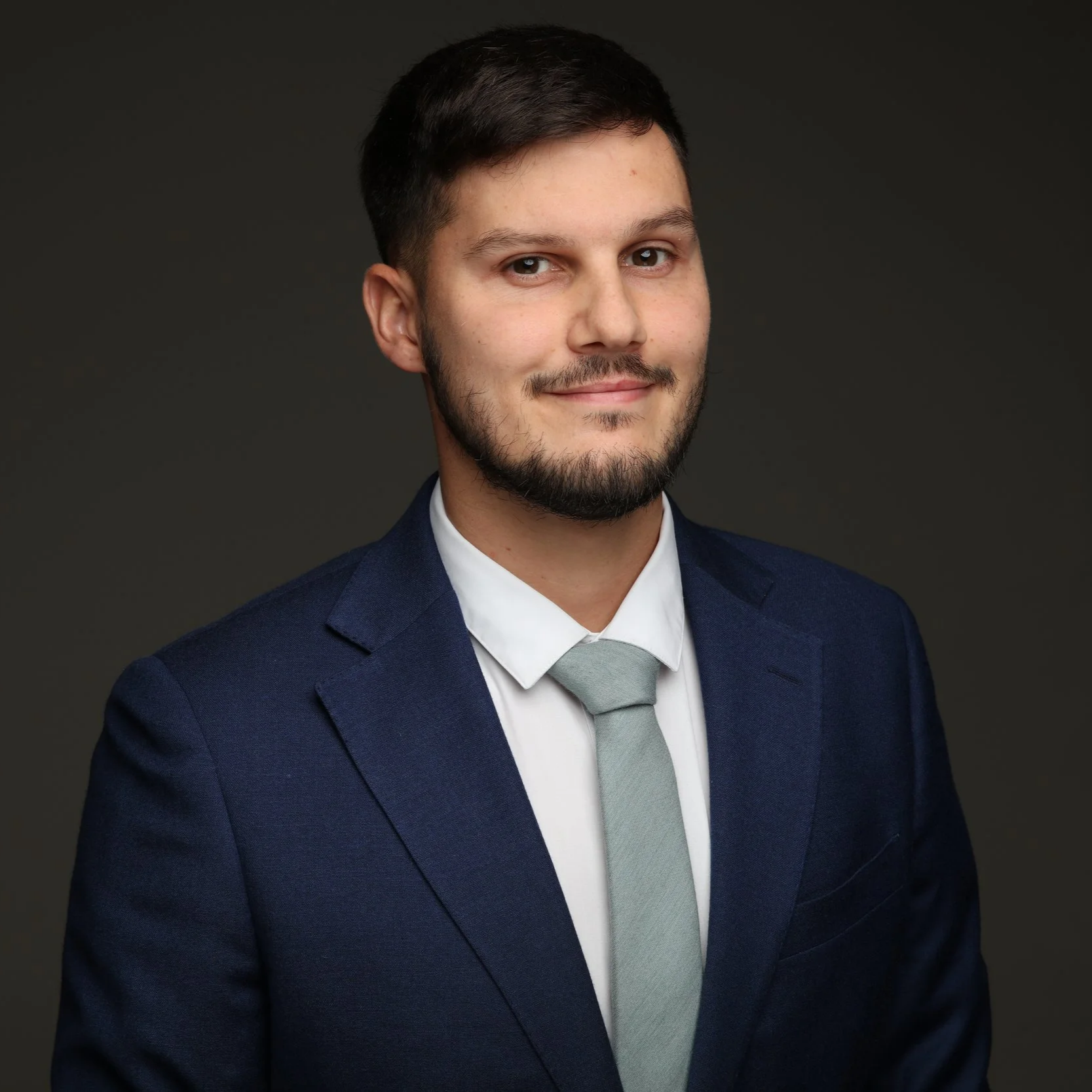 Dene Gardner

Valuation Surveyor