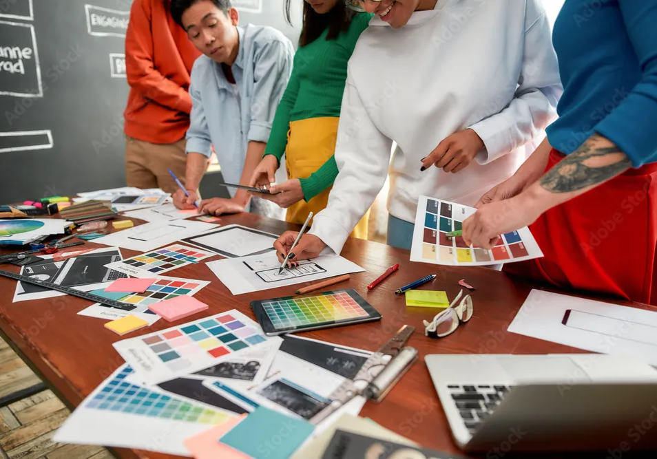 Creative Services Agency: What Do They Actually Do? — The Aux Co.