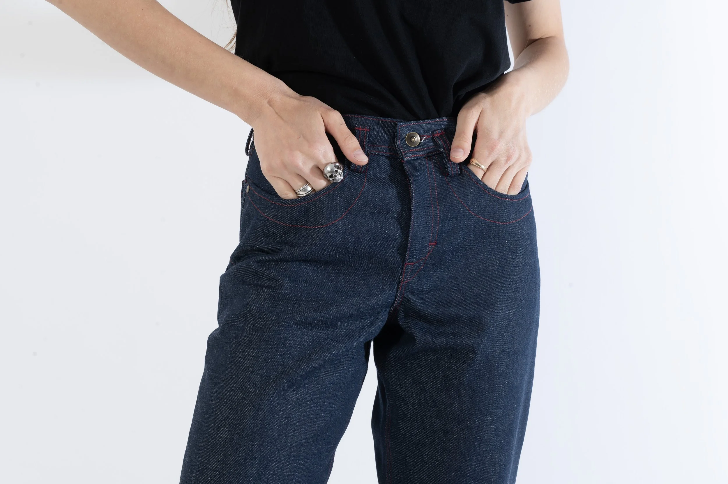 jean-droit-unisexe-denim-poches-DV.jpg