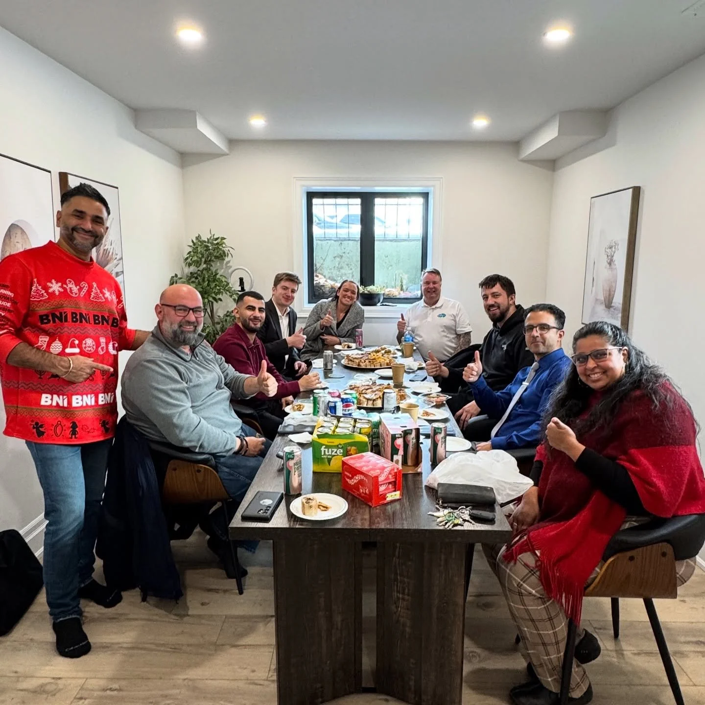 Wishing this BNI group the merriest of Holiday&rsquo;s 💫 

We&rsquo;re so grateful you&rsquo;ve chosen Lumen House to host your weekly meetings! Here&rsquo;s to lovely 2025 wrap up and a very prosperous 2026 🥂