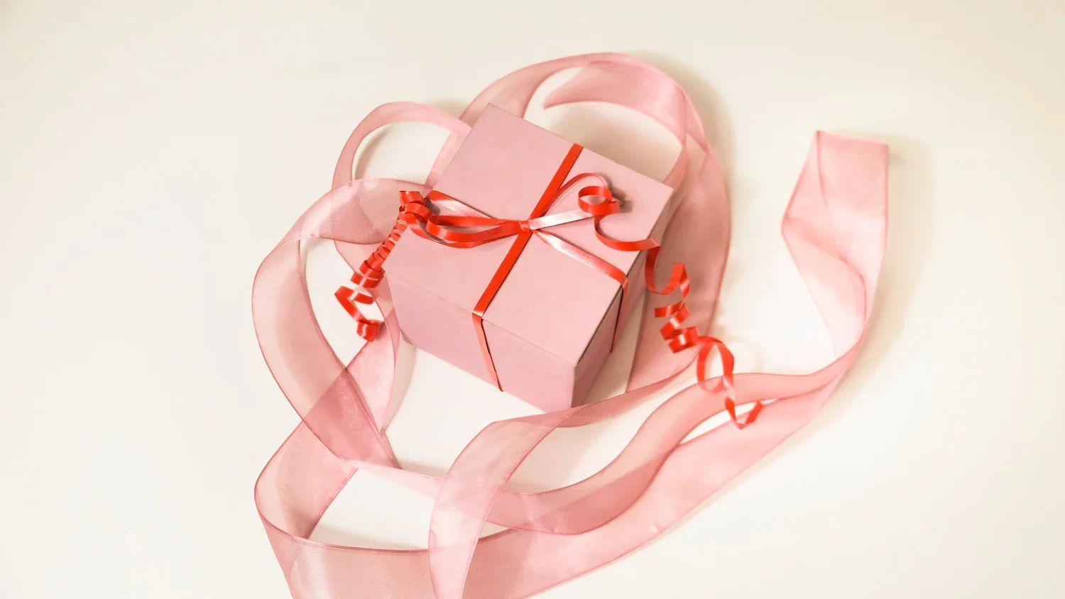 5 GIFT IDEAS FOR THE PHOTO EXPERT IN YOUR LIFE