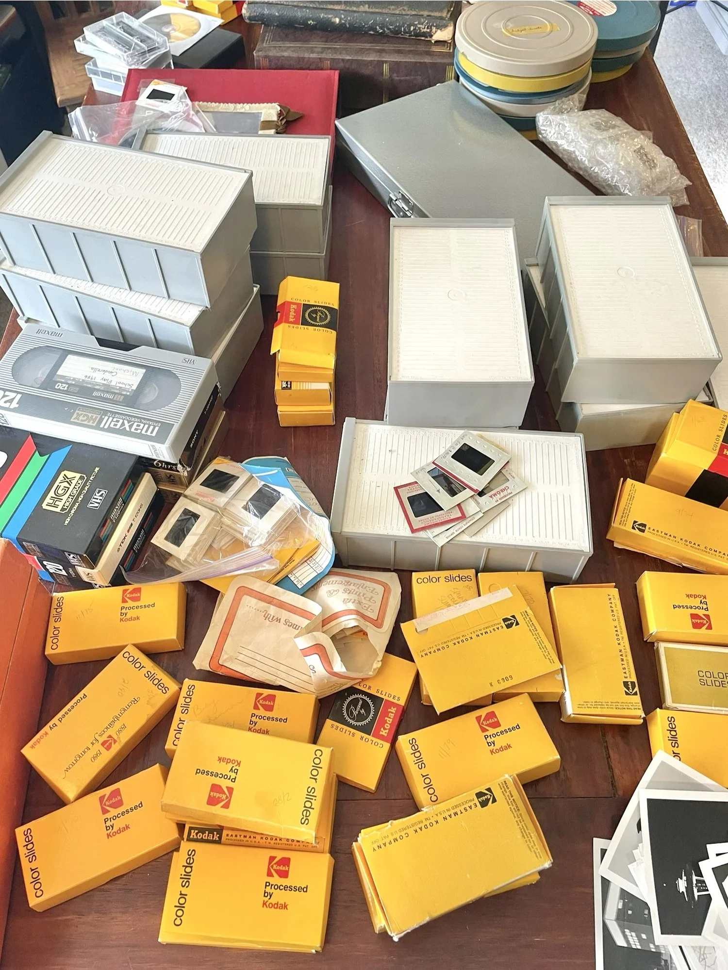 Photo slides and negatives