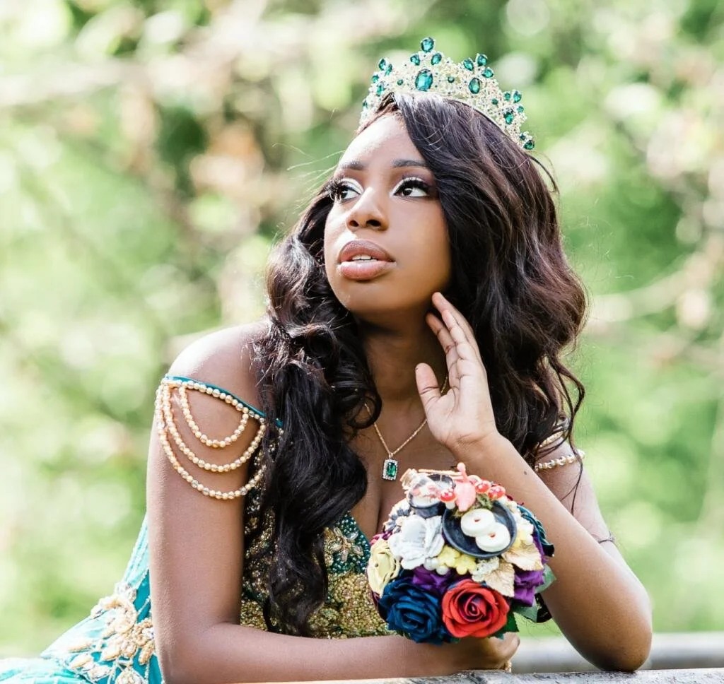 Resized_Resized_Quinceanera_Stephanie-48-1.jpg