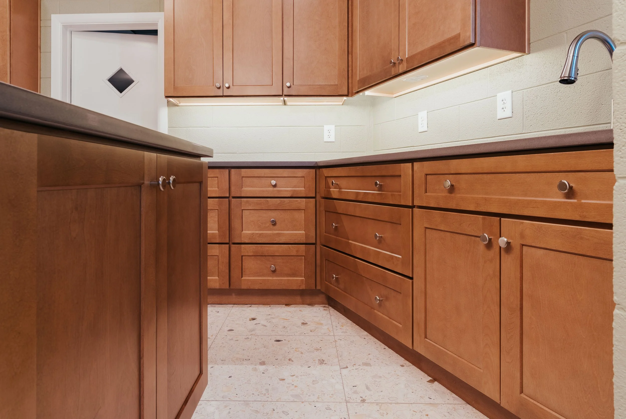 Brady-Lane-Kitchen-8.jpg