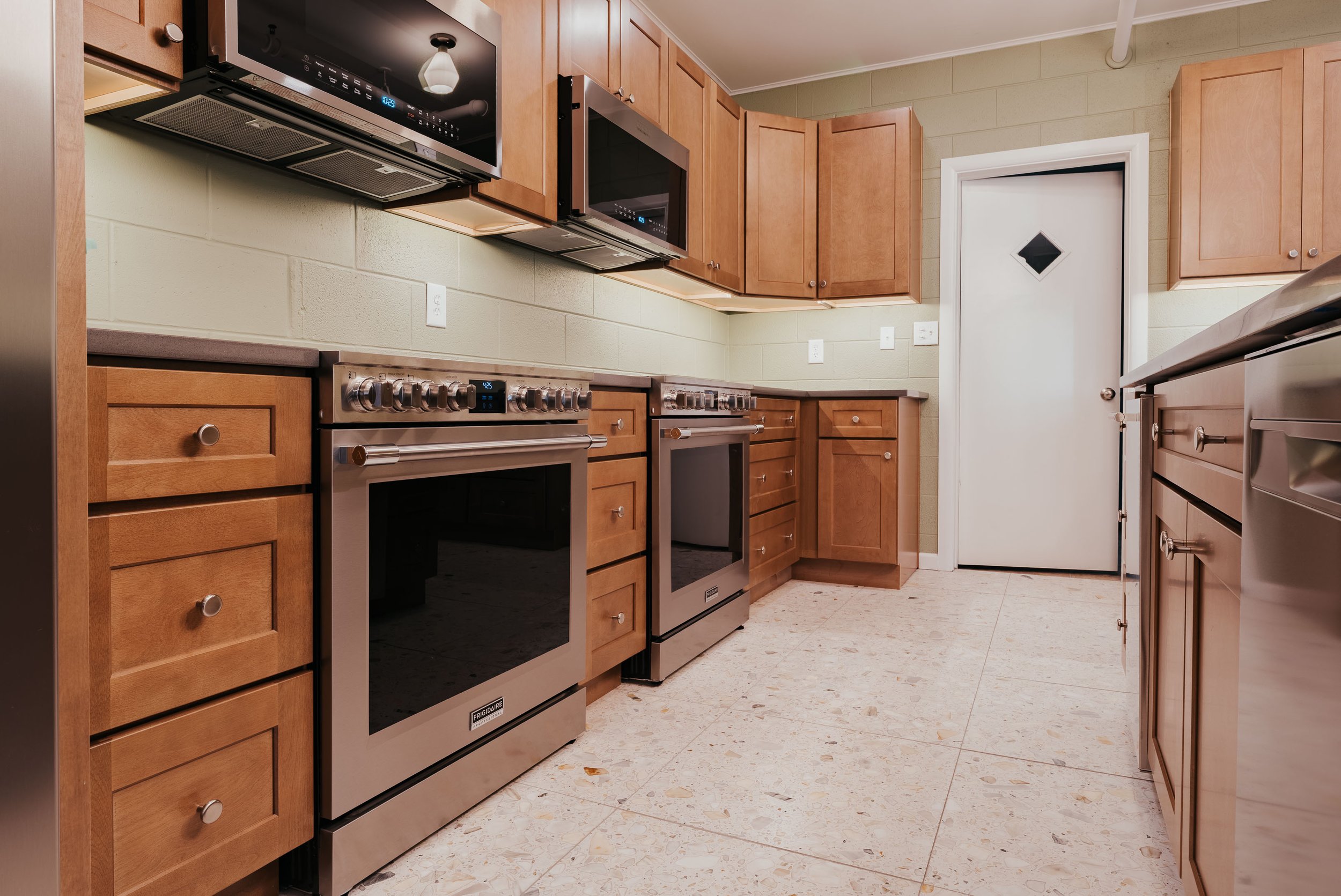 Brady-Lane-Kitchen-7.jpg