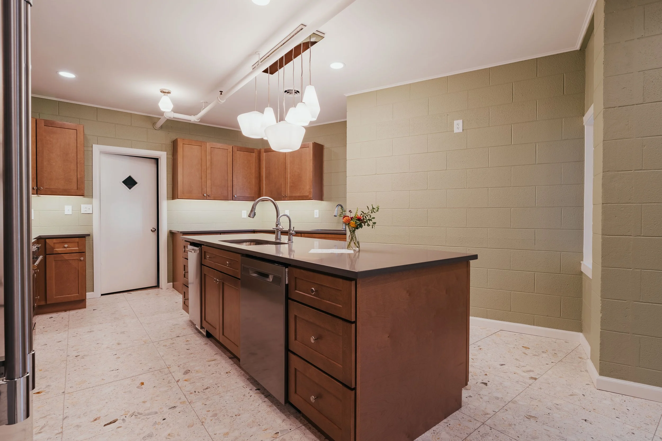 Brady-Lane-Kitchen-14.jpg