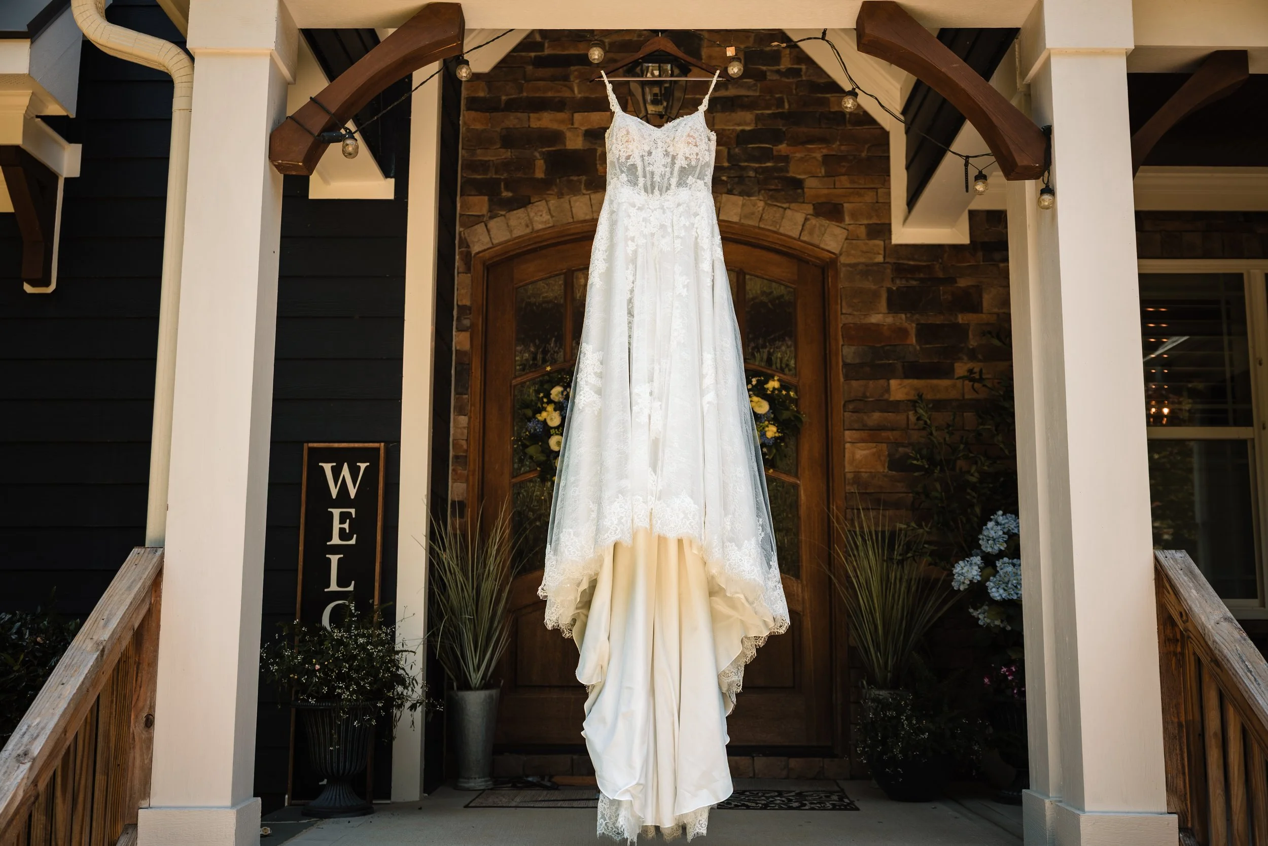 Taylor & Austin Wedding-31.jpg