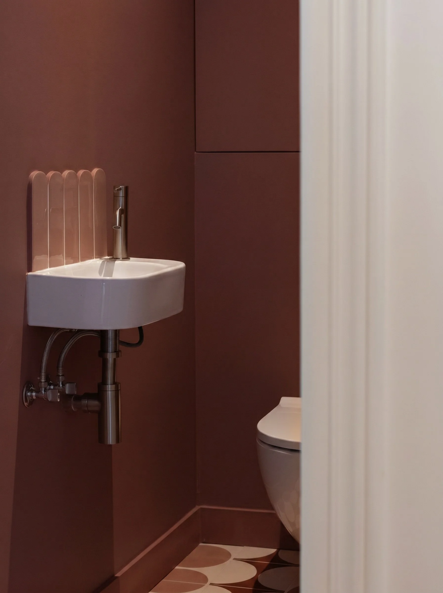 VICTOR HUGO_Vue WC 1.jpg