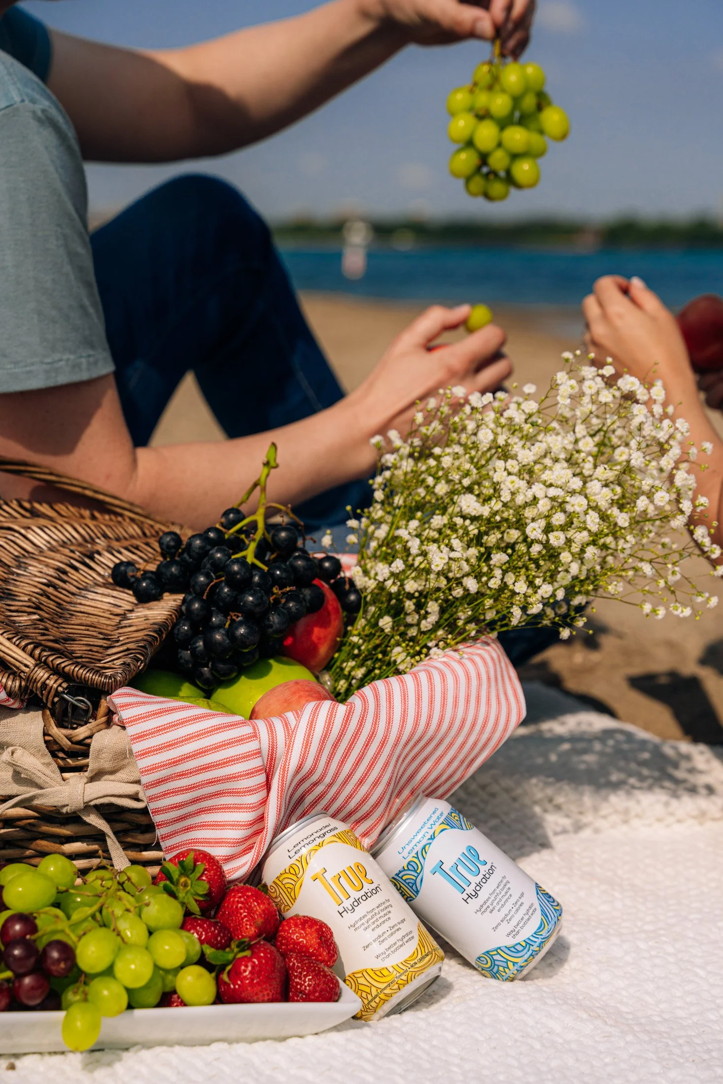 True & Cellular Lifestyle-047.jpg