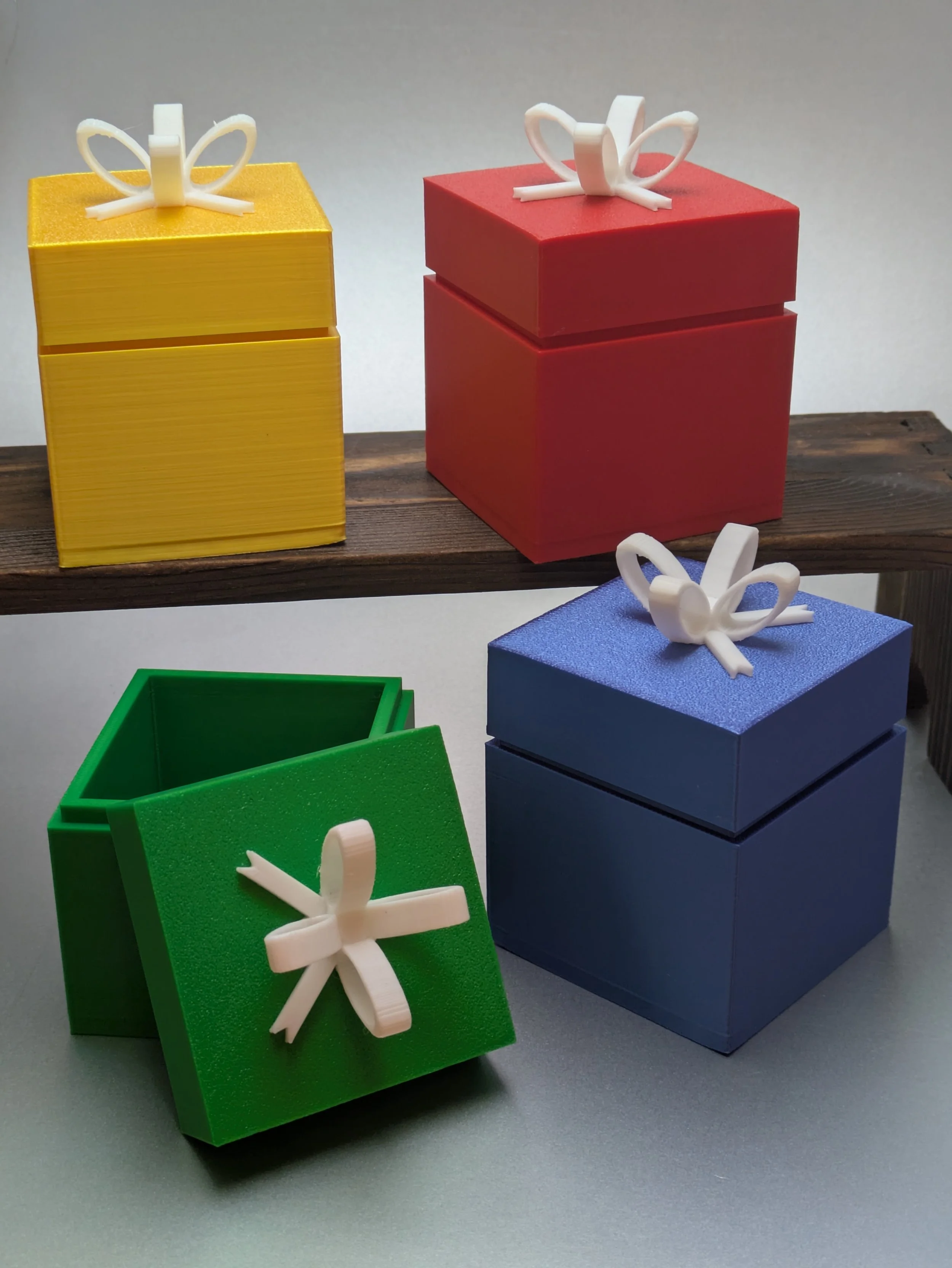 Gift & Gift-card Boxes