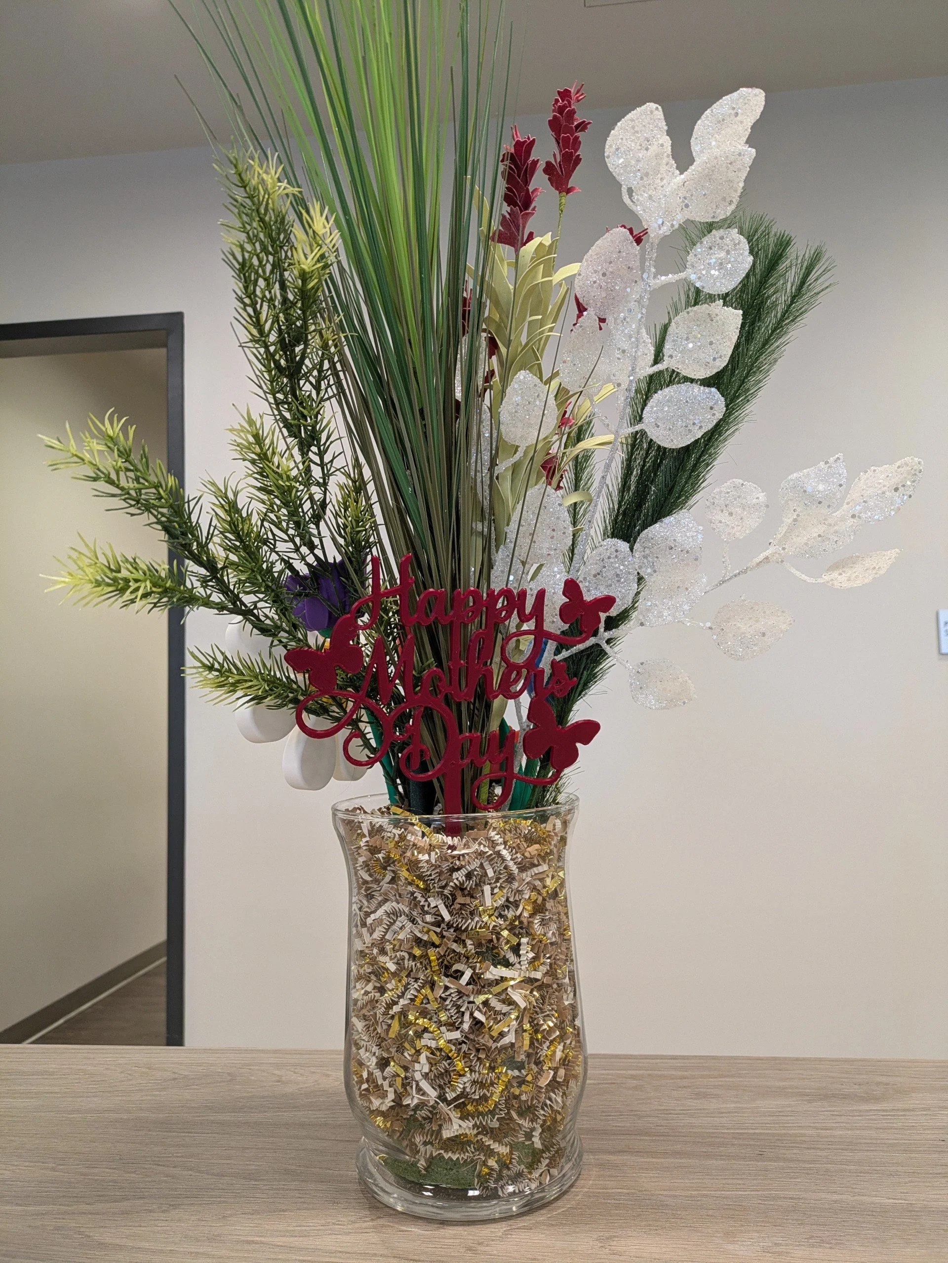 Mother's Day Centerpiece 3.jpg