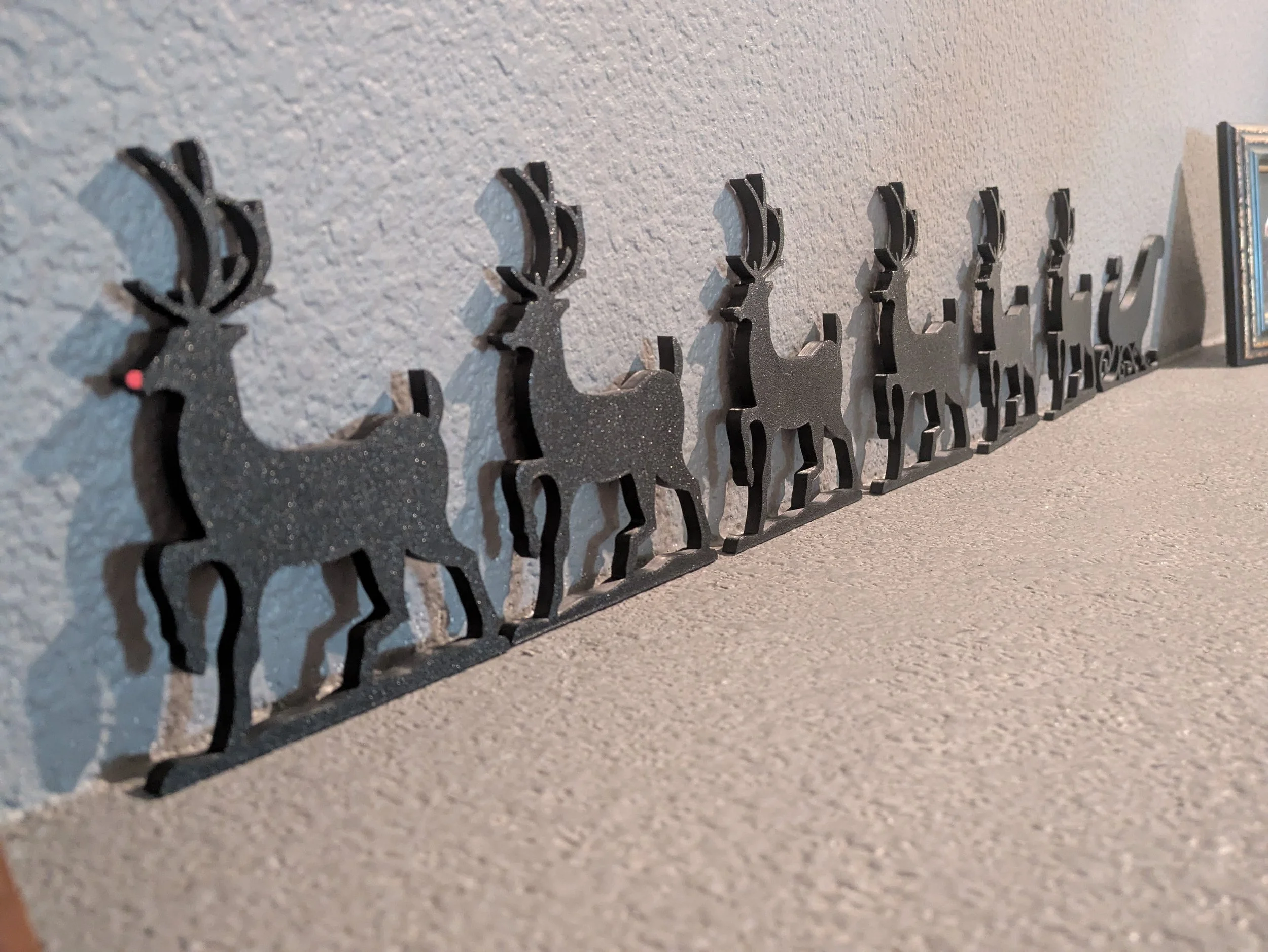 Santa Sleigh & Reindeer