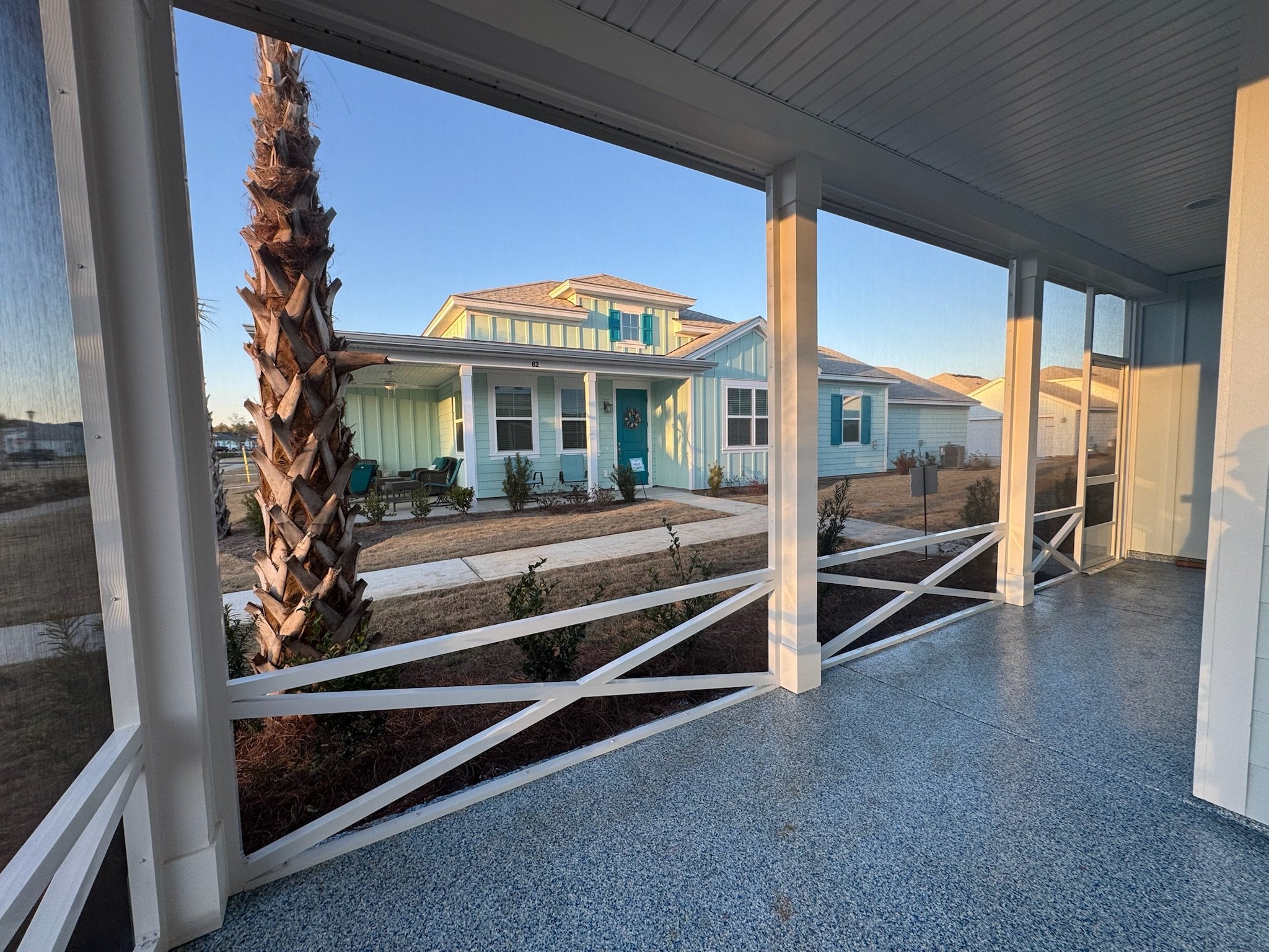 5 Reasons Spring Is the Perfect Time to Add a Screened-In Porch