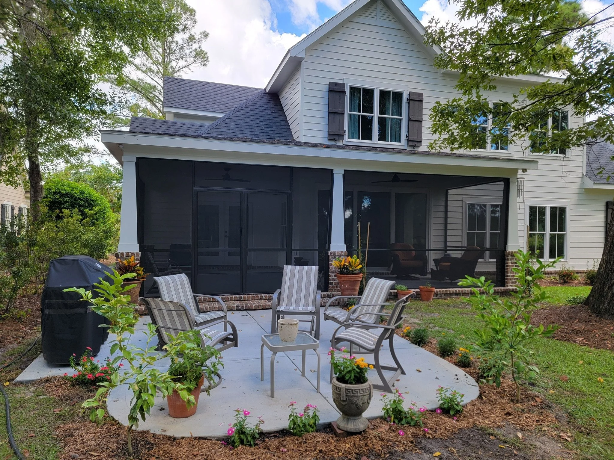 10 Creative Uses for Your Screened-In Porch You Haven't Thought Of