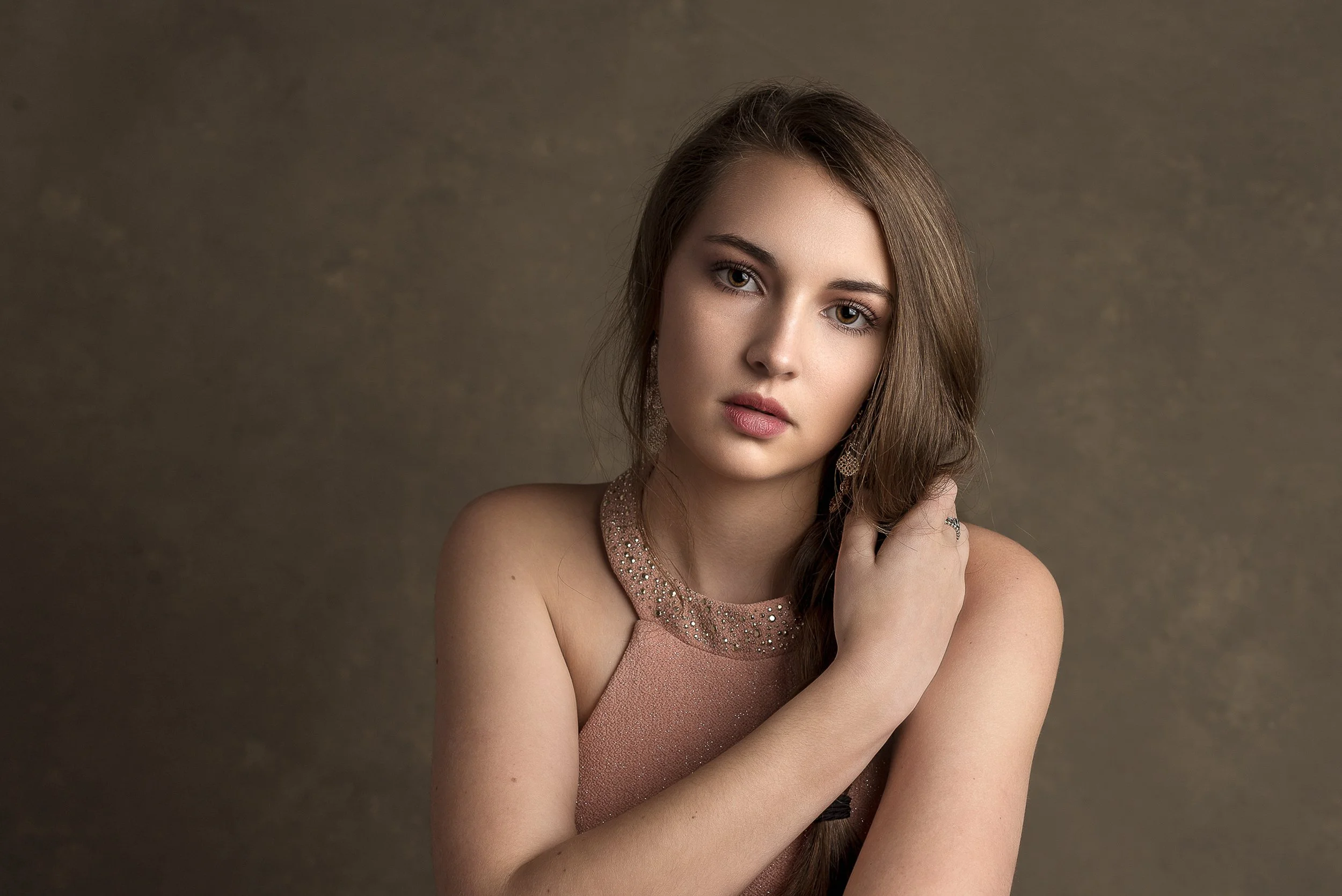charlotte-nc-senior-photo-lighting-expert-outdoors-5.jpg
