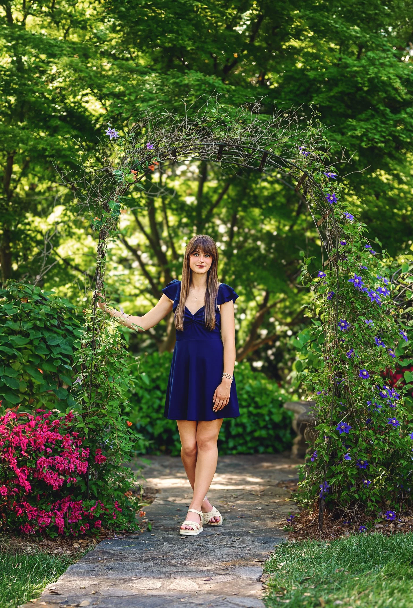 grace-cox-mill-senior-pictures-concord-nc-4.jpg