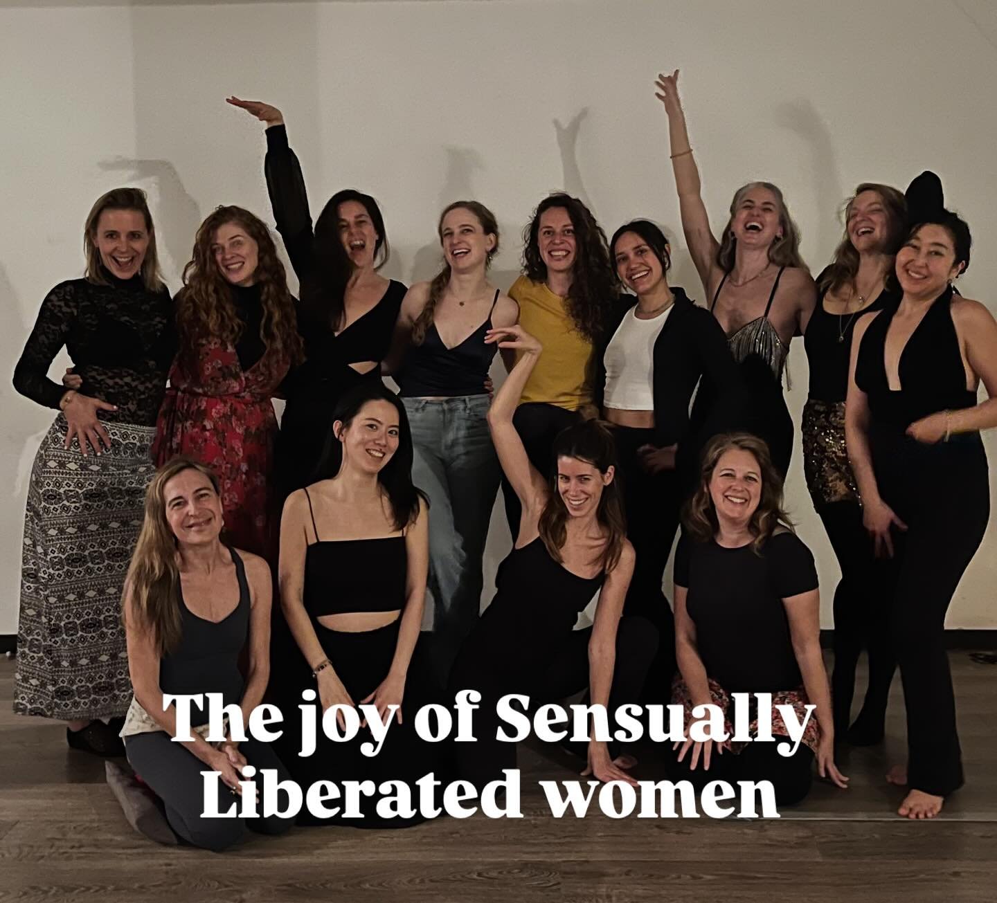Wowwwwww what an absolute JOY it was to hold Sensual Liberation with 17 incredible women.

Everyone so present, embodied and honouring what their body desired.

We sweated, laughed, roared, moaned and danced our hearts out.

It was so powerful and su
