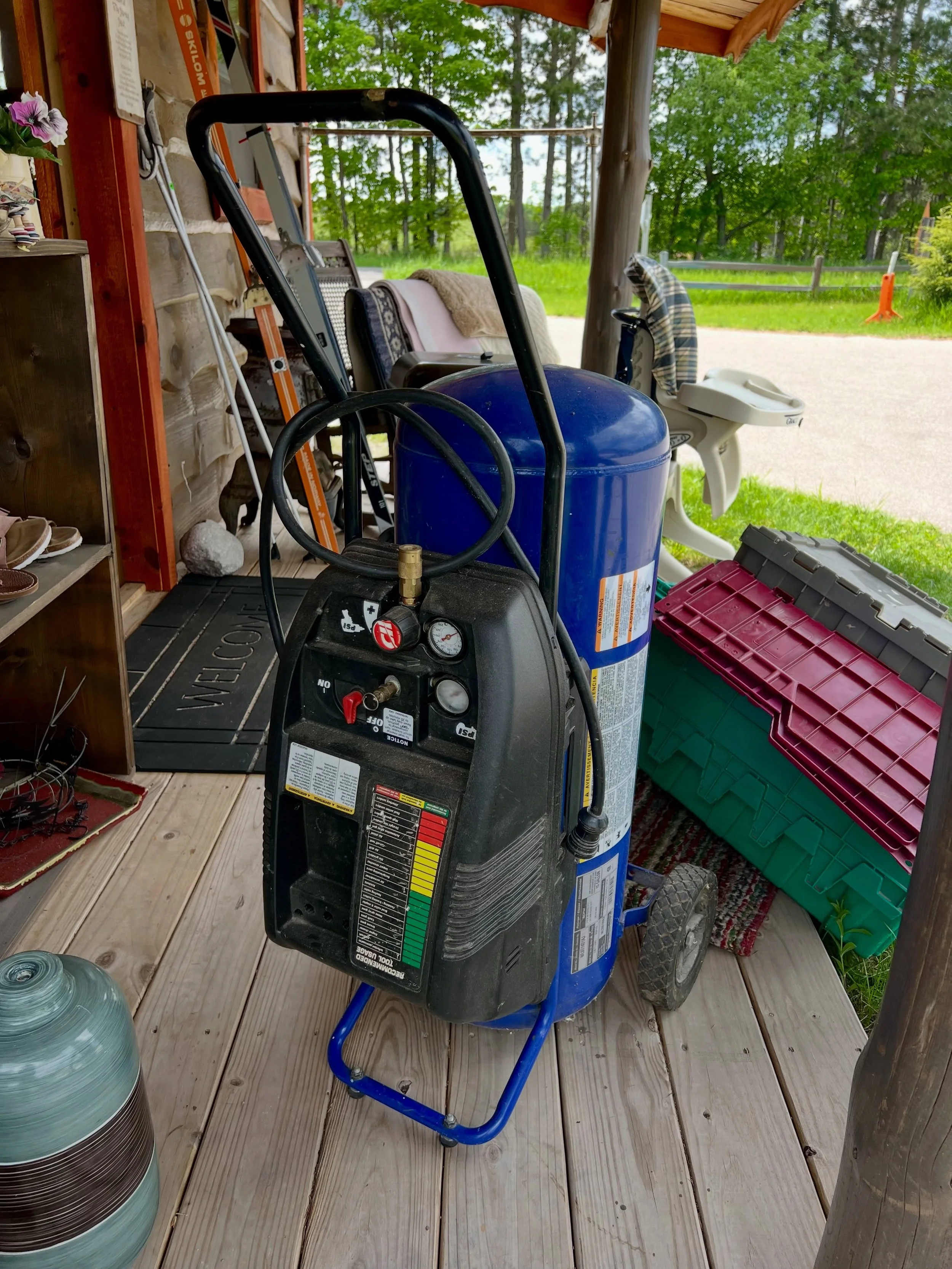 Friendly reminder when dropping off electric items to The Sharing Shack, please put a piece of tape on it that says it WORKS 👌👍🙌. That way we don't have to test it and interested people don't hesitate on it. Thank you!