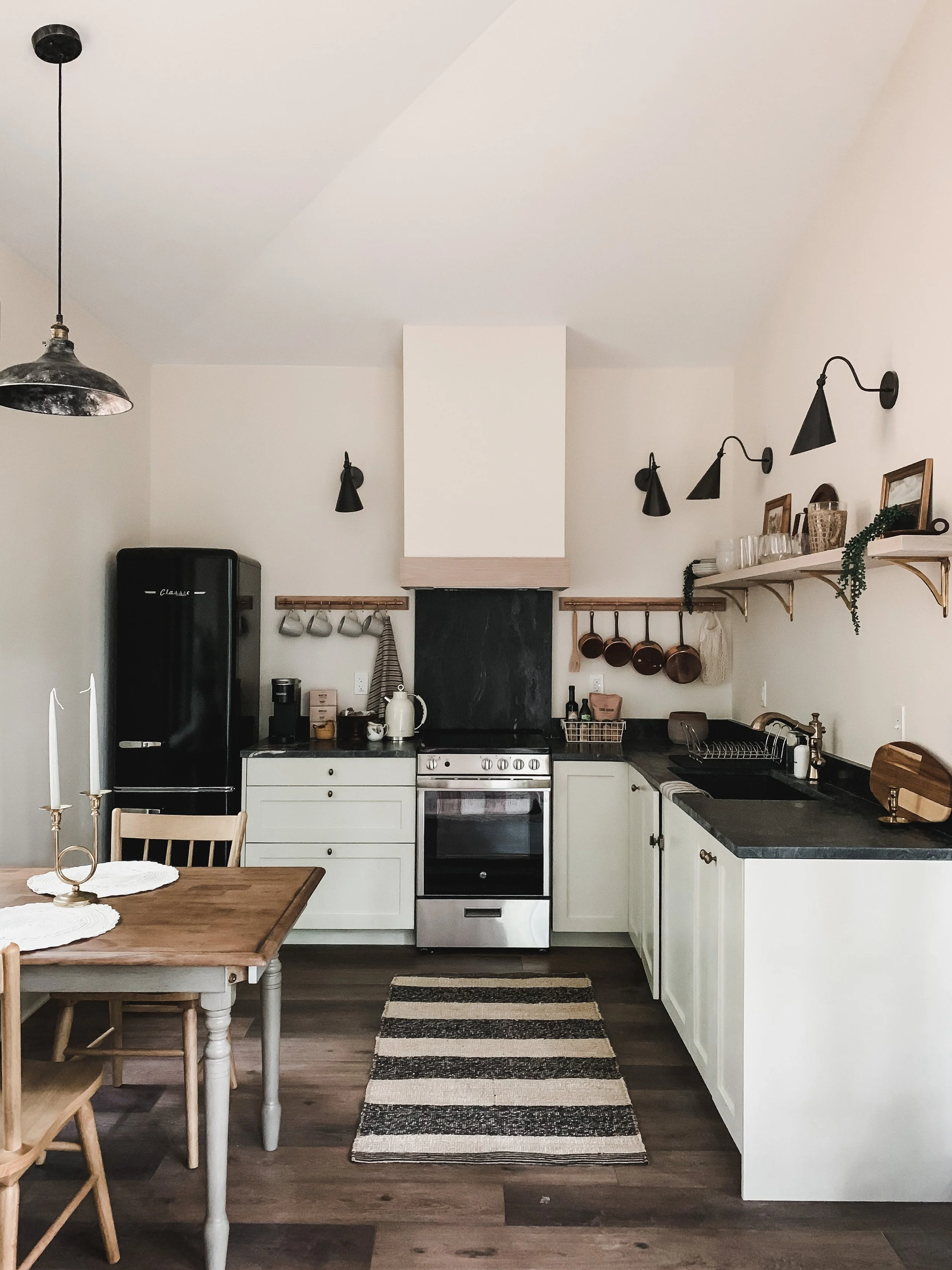 evermore cottage hocking hills ohio airbnb design STR design