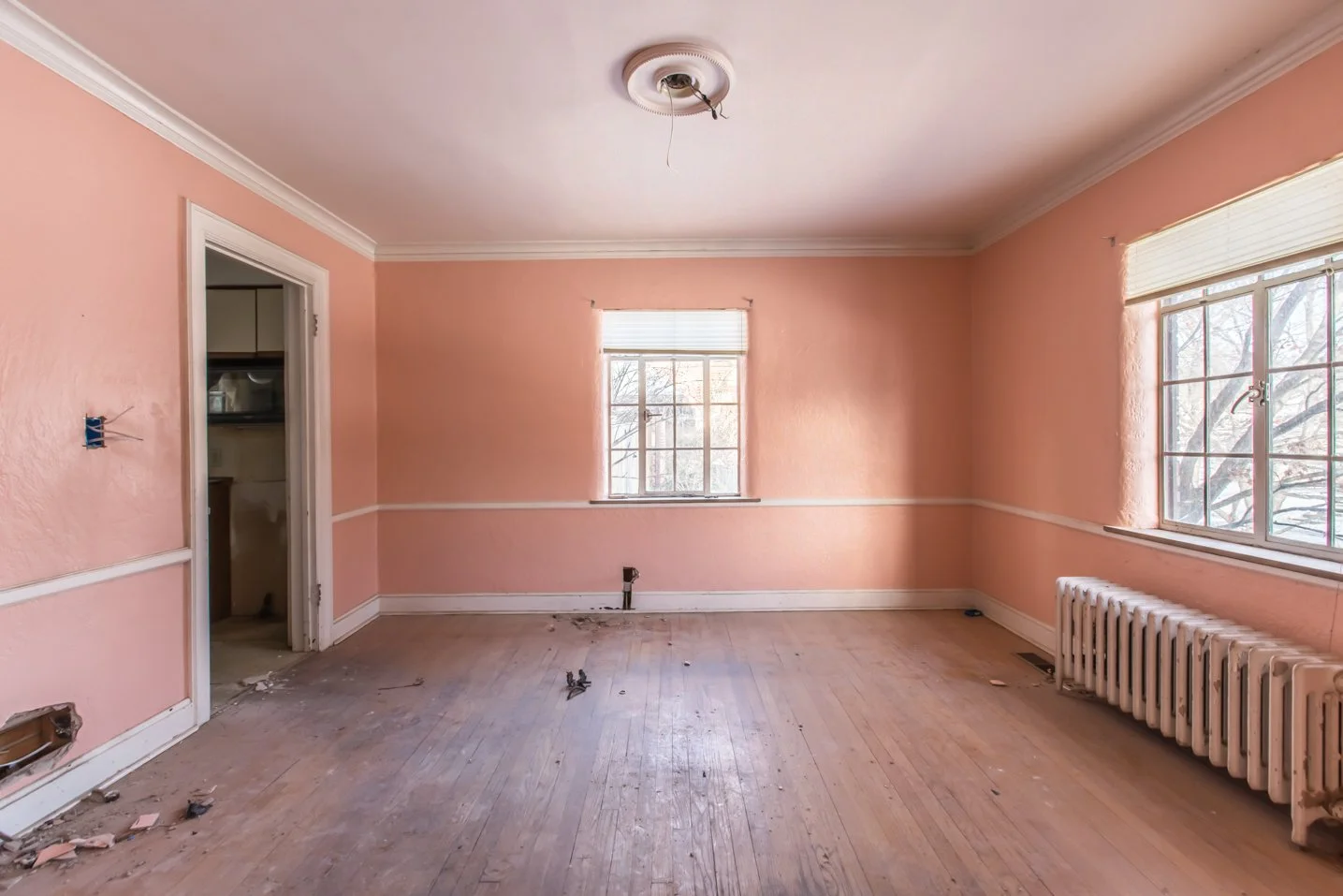 6712 Linden BEFORE-10 (1).jpg