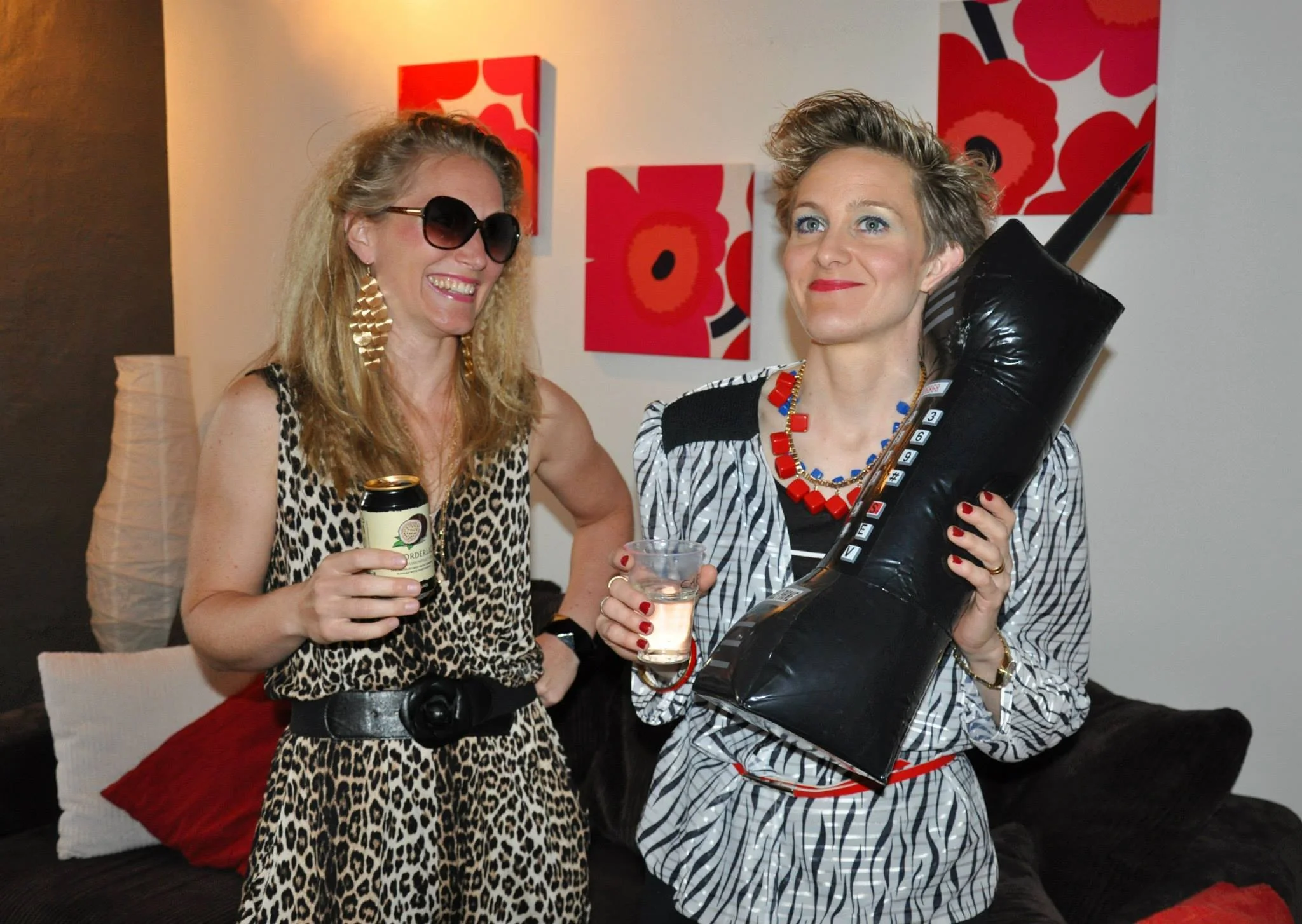 Carro o Karin m telefon.jpg