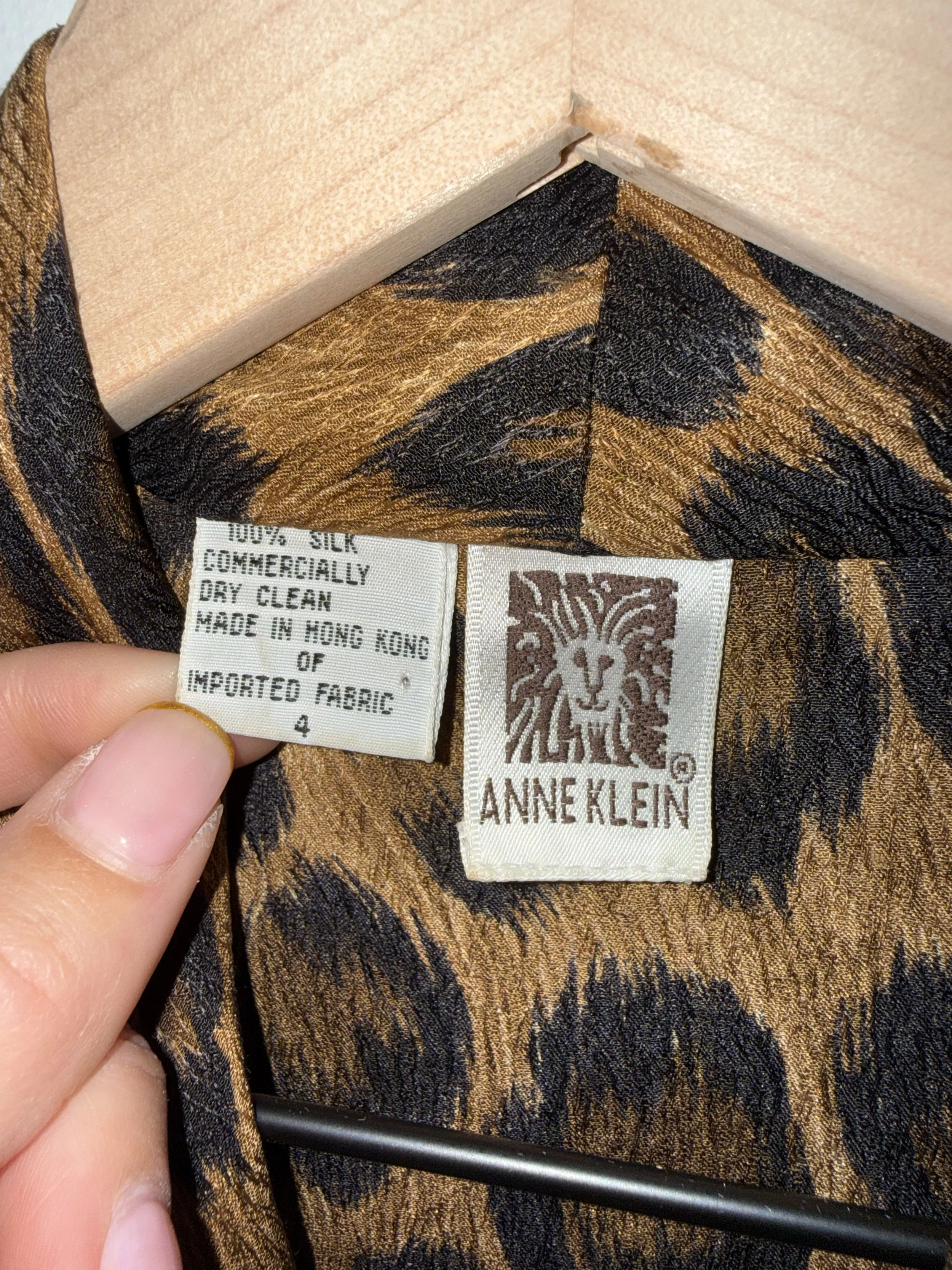 Anne Klein blouse tag copy.jpg