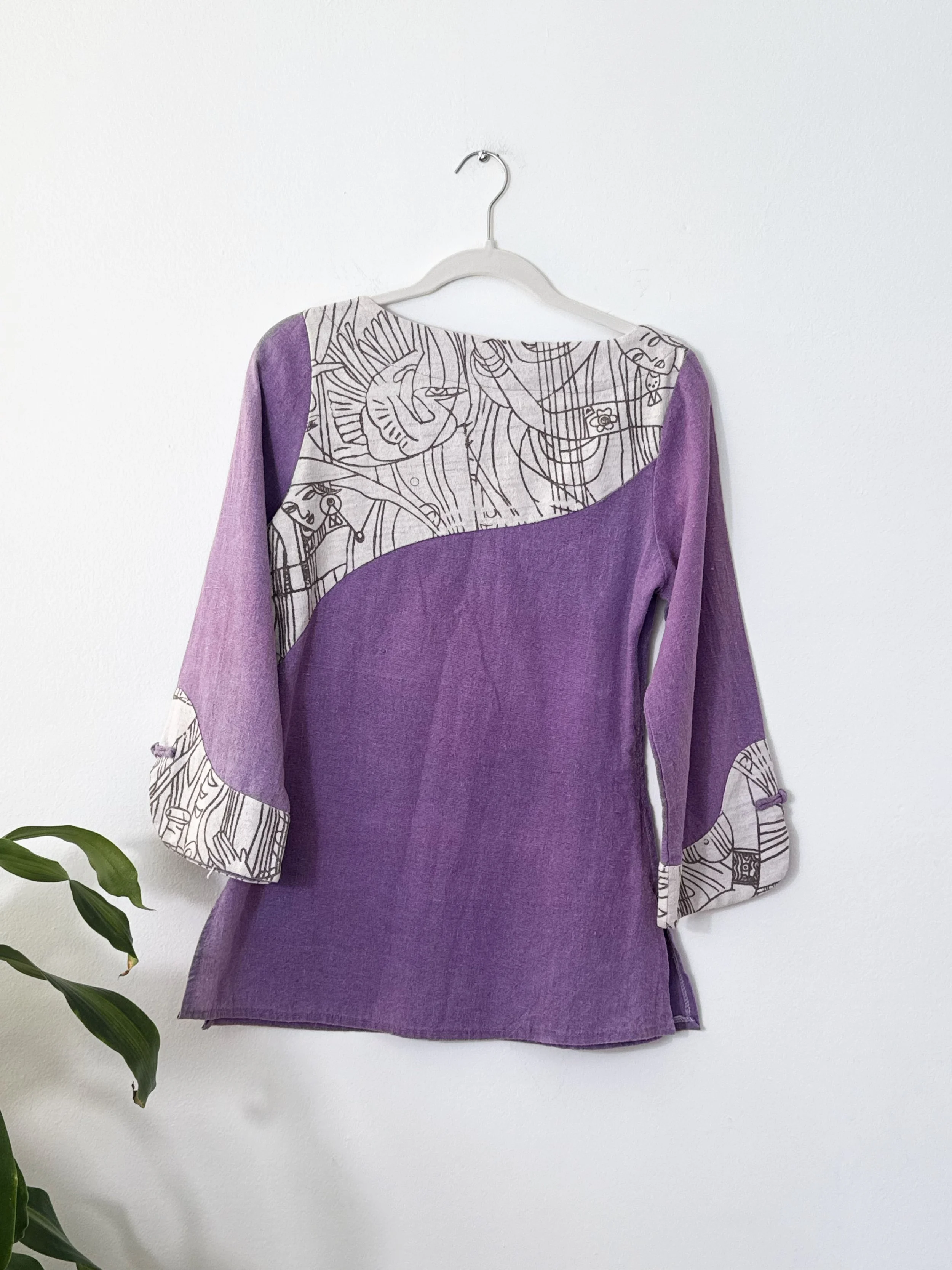 naked lady tunic back.jpg