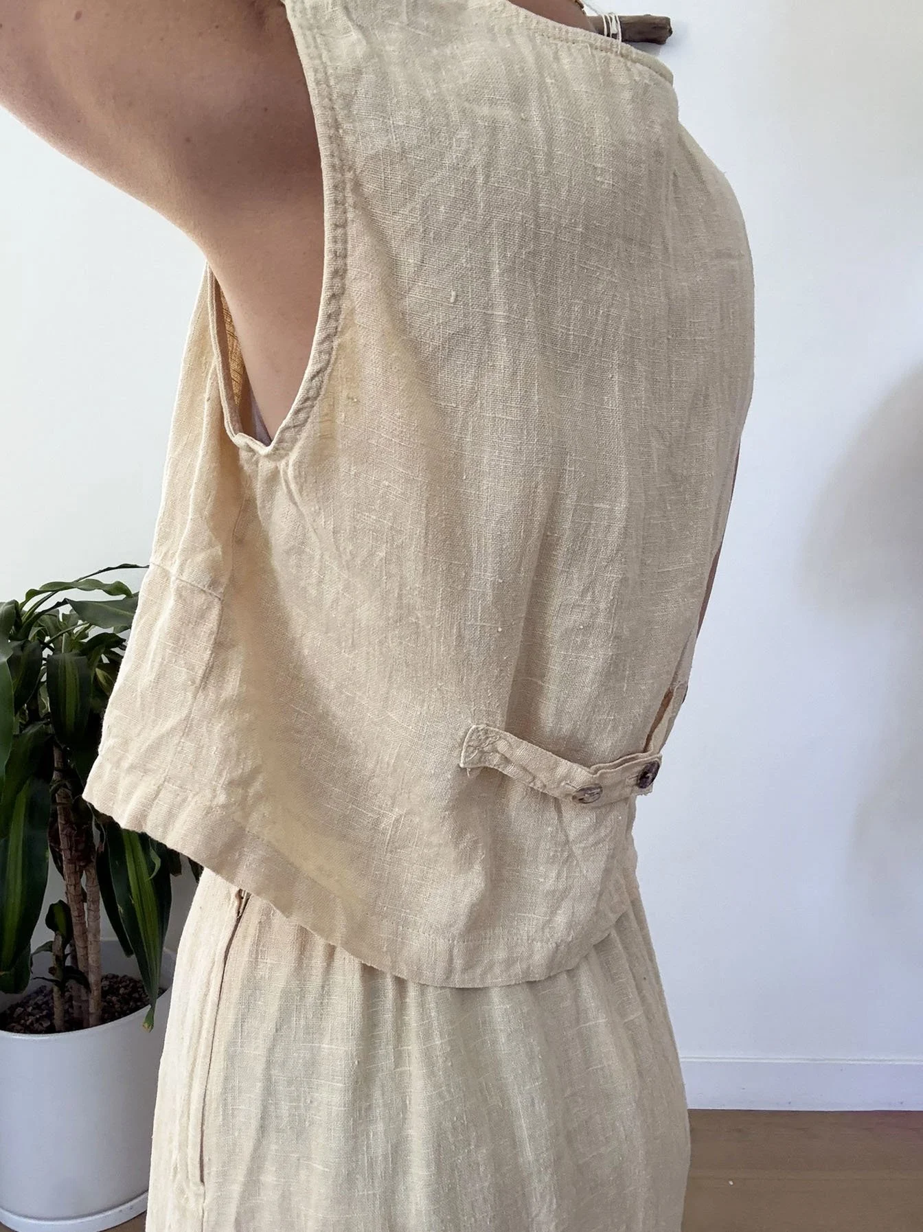 Clio linen skirt set modeled back.jpg