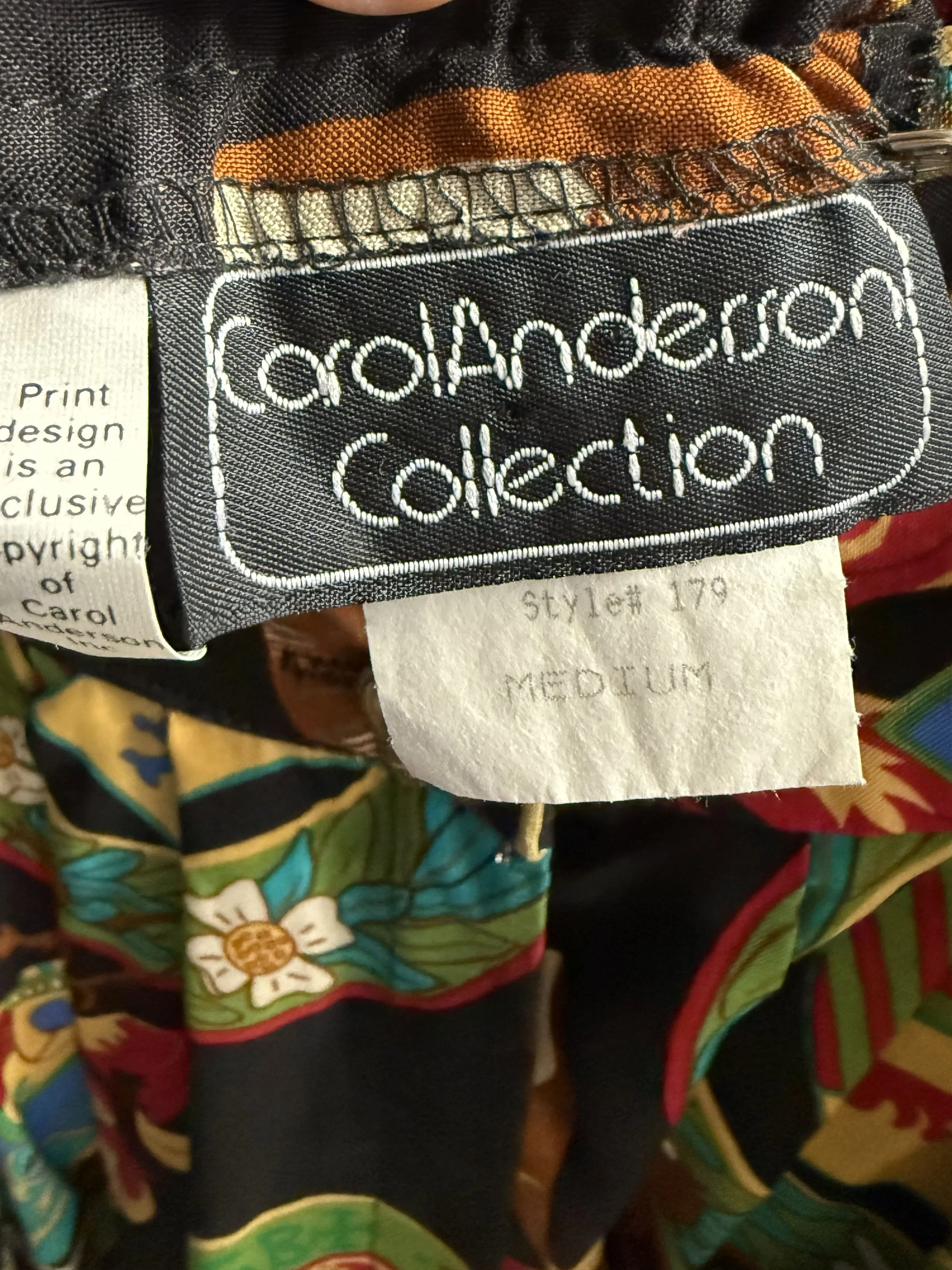 carol anderson skirt label.jpg
