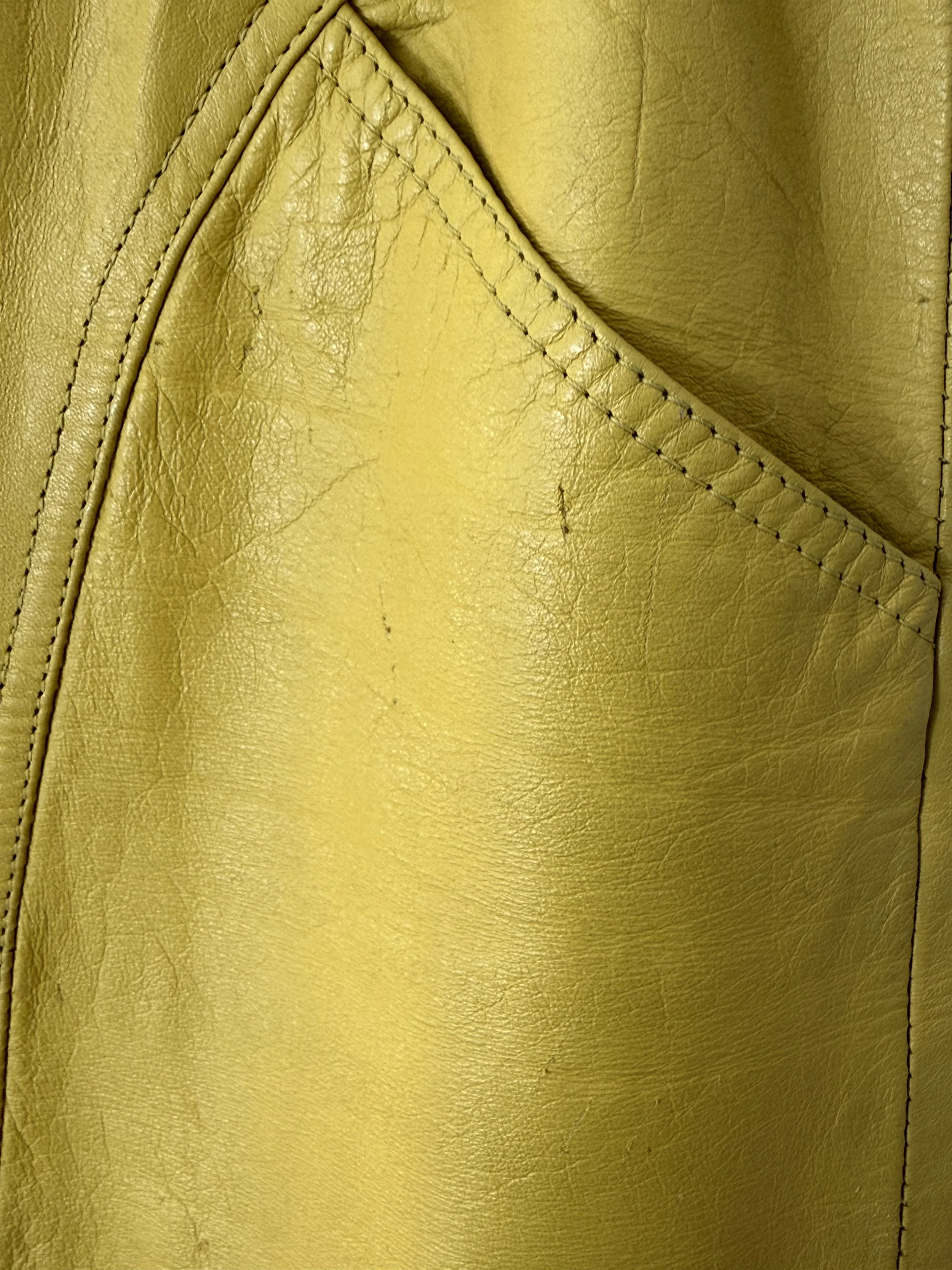 bright yellow flaw 2.jpeg