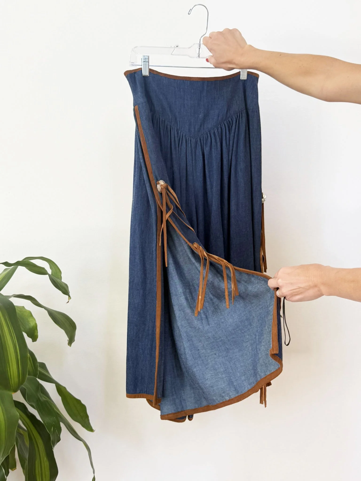 Western BIS pants detail.jpg