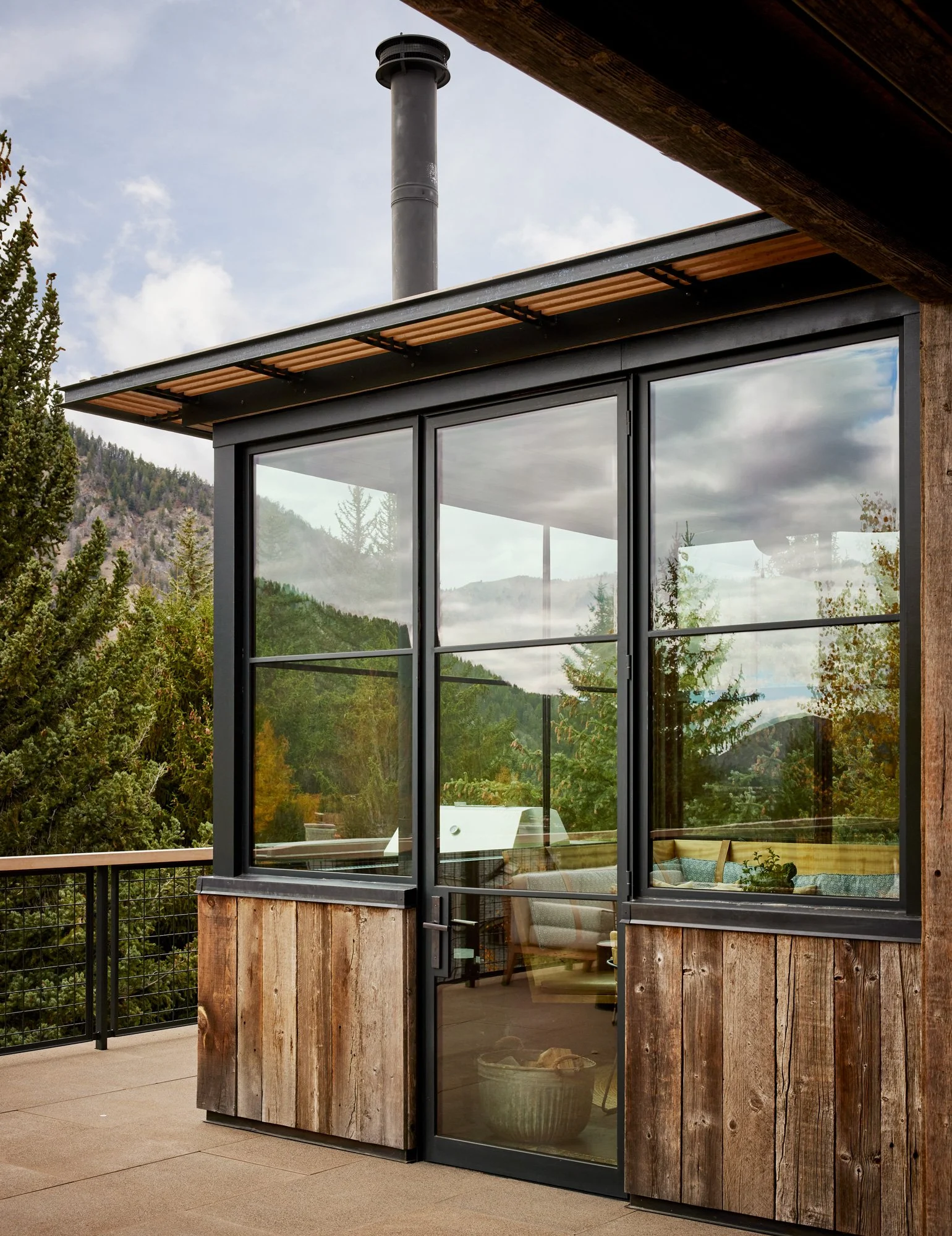 B&B.WalnutAve.SV_103.jpg