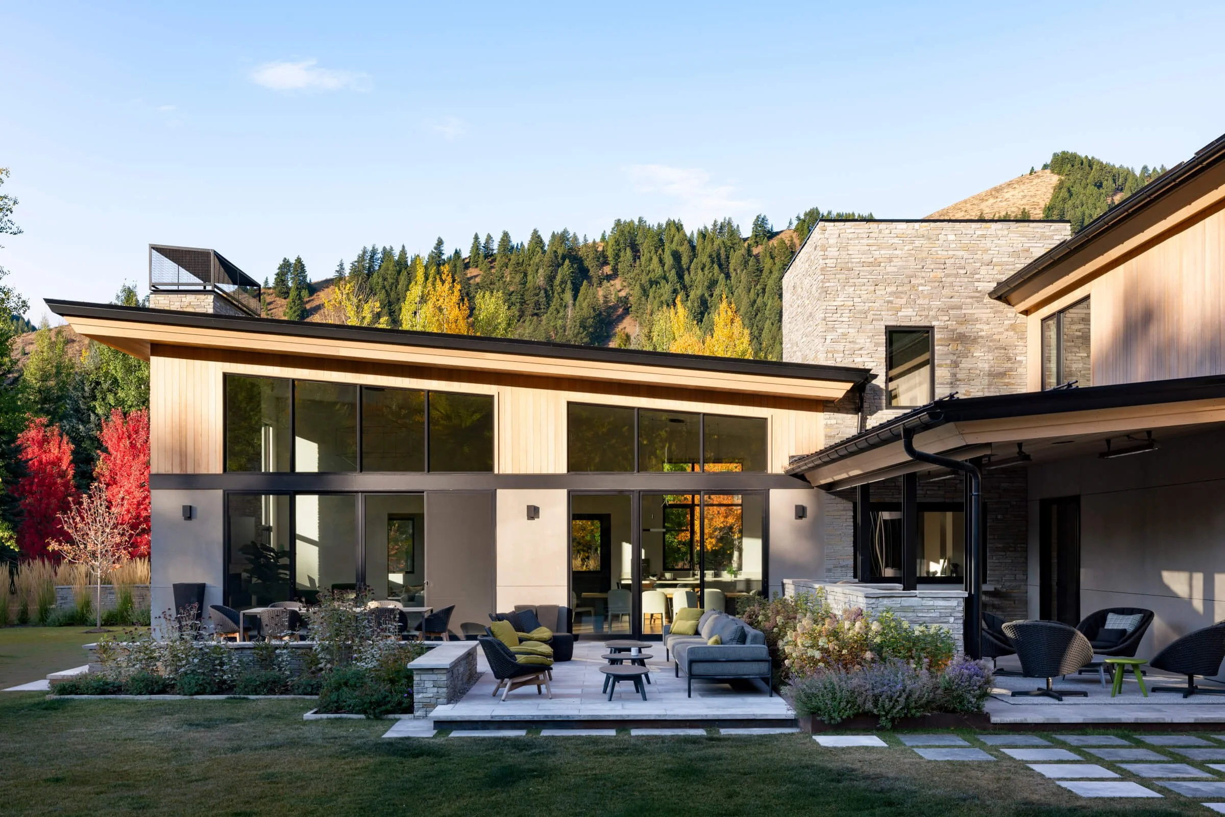Lane-Ranch-Modern-310-Digital.jpeg