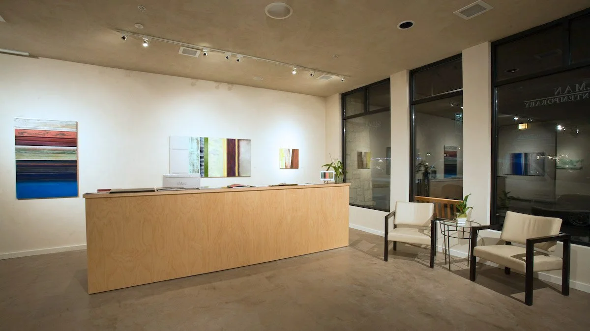Desk-web.jpg