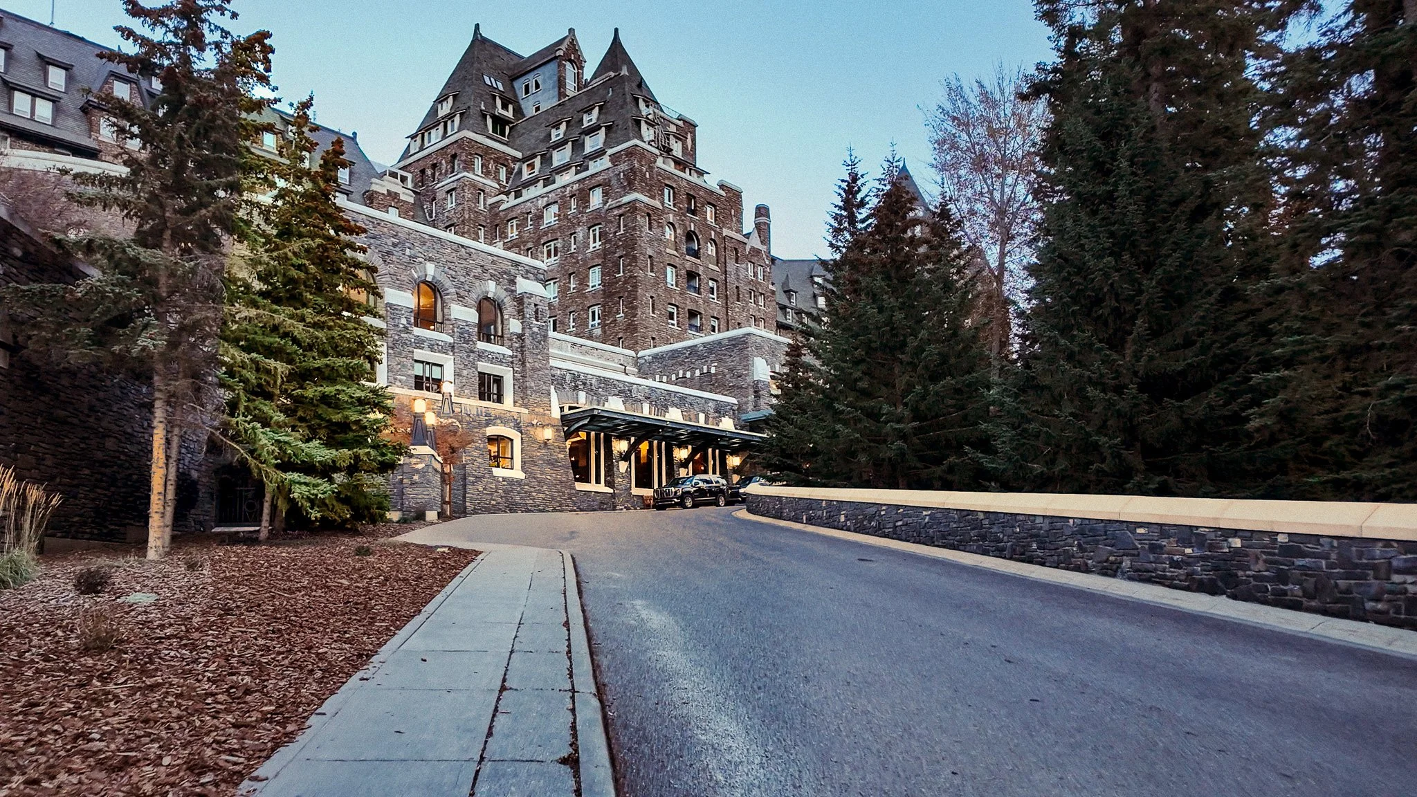 Fairmont Banff Springs.jpg