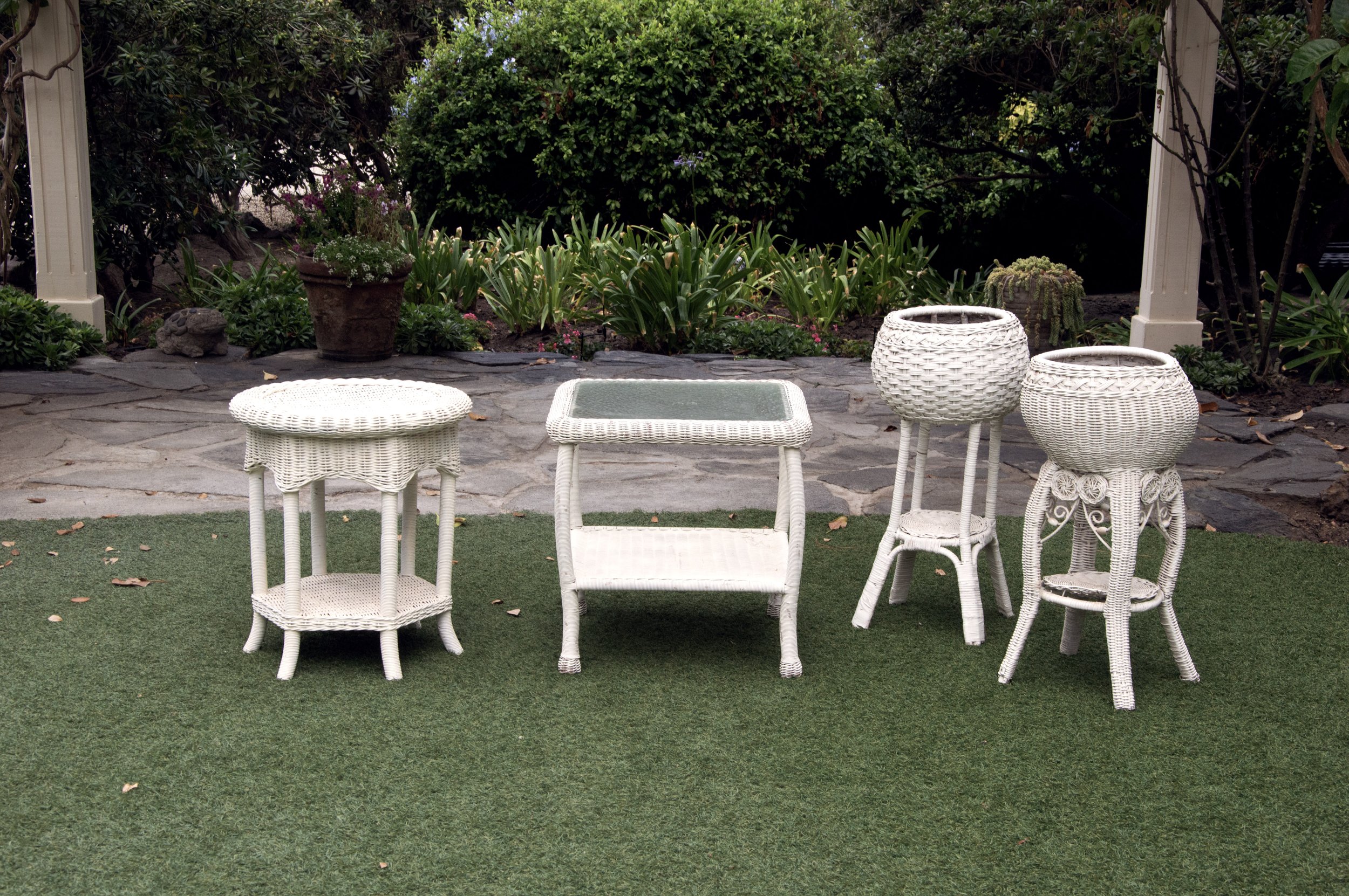 Wicker Set.jpg