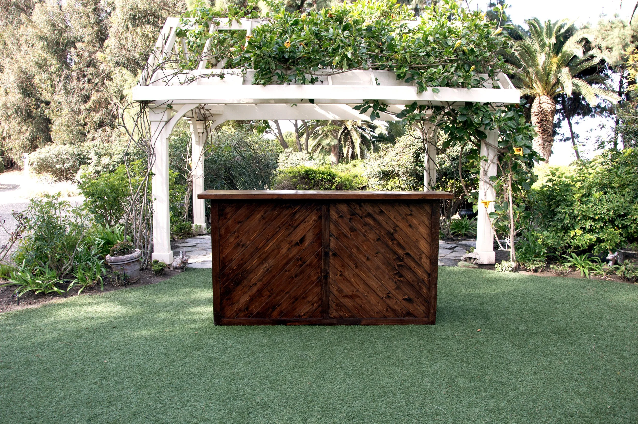 In-House Brown Bar