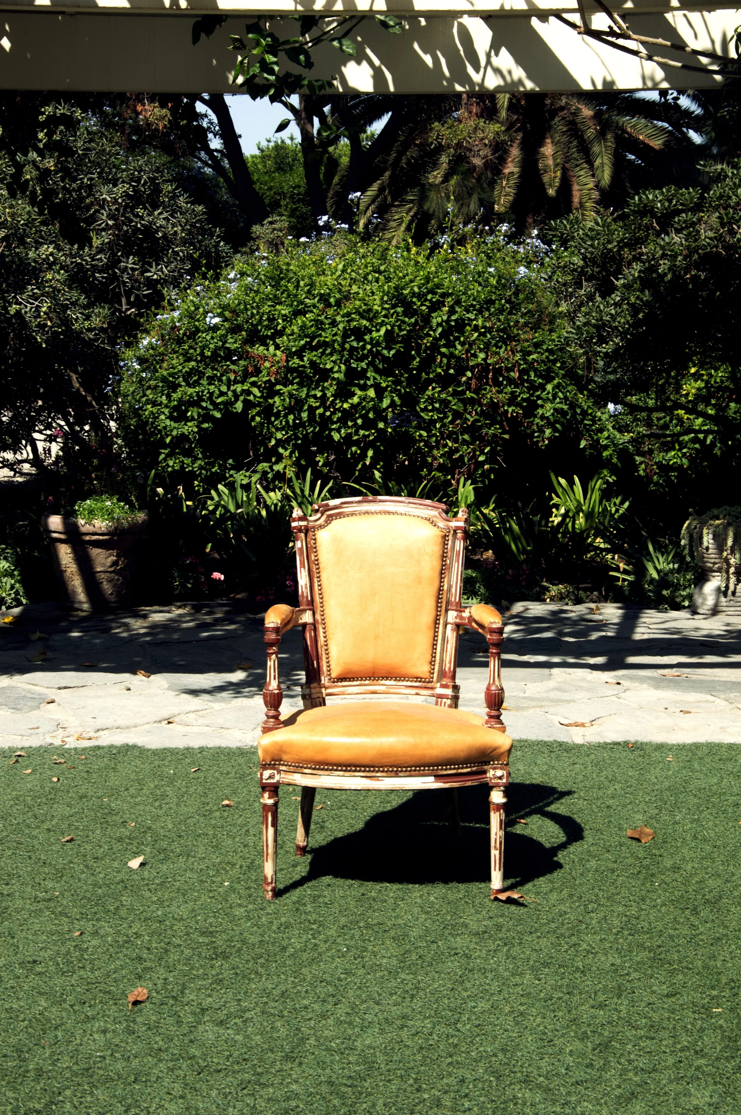 Chipped Wood Leather Pad Chair.jpg