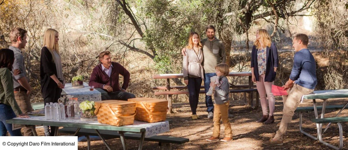 A scene from the movie Cherche Fiance Pour Une Semaine that was filmed at McCormick Home Ranch.